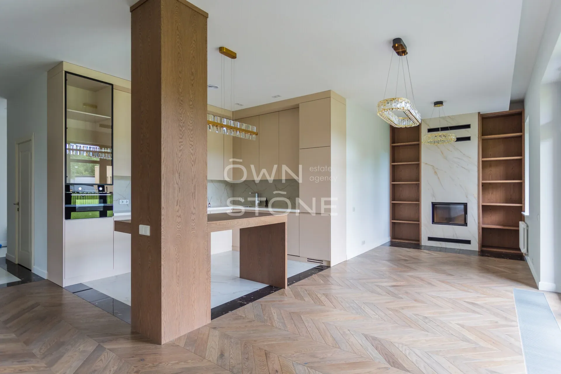 6-комнатная, 352 м² — 175 000 000 ₽