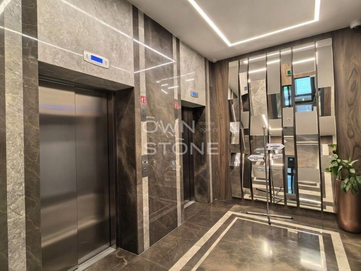 3-комнатная, 84 м² — 105 000 000 ₽