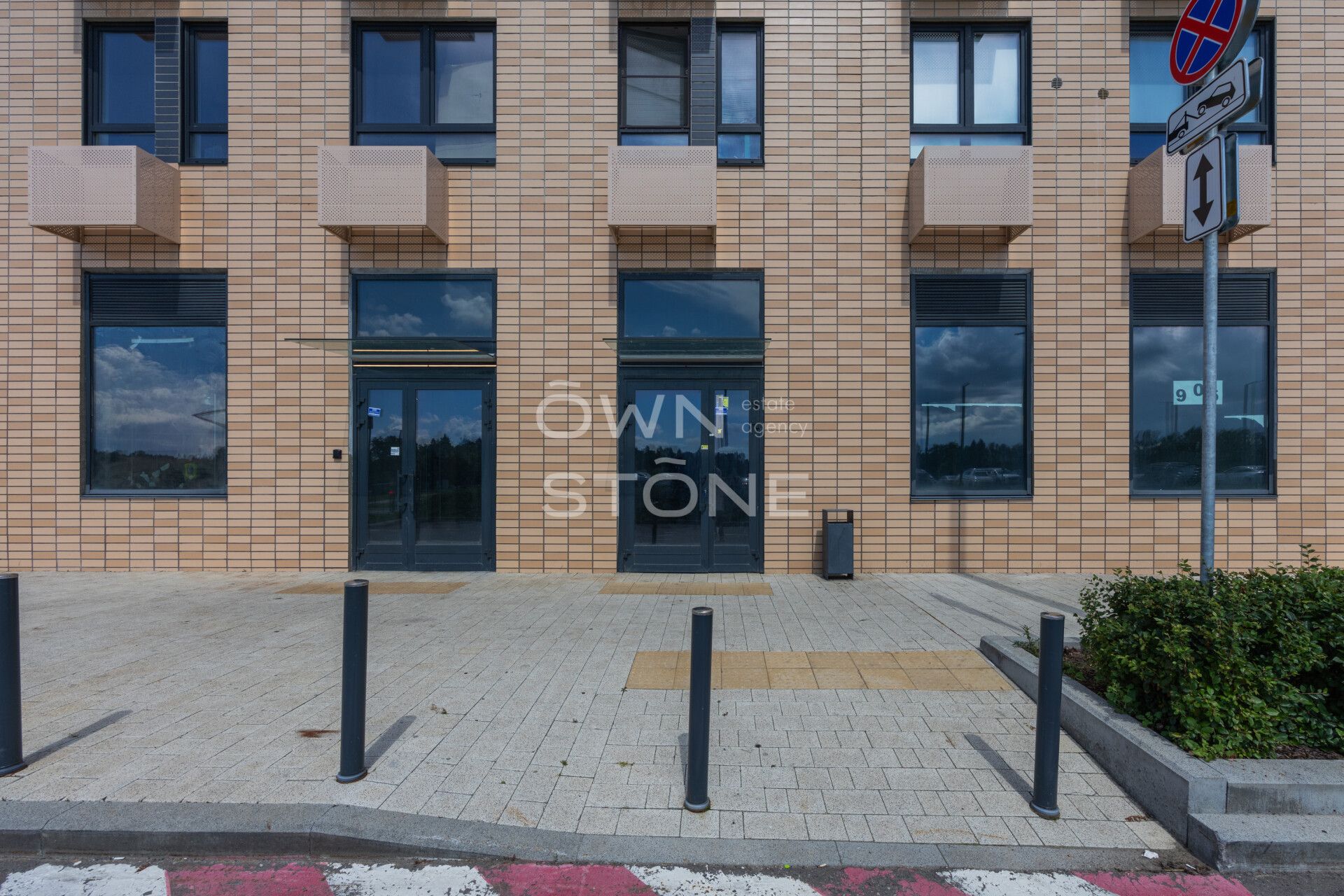 Студия, 81,1 м² — 162 000 ₽