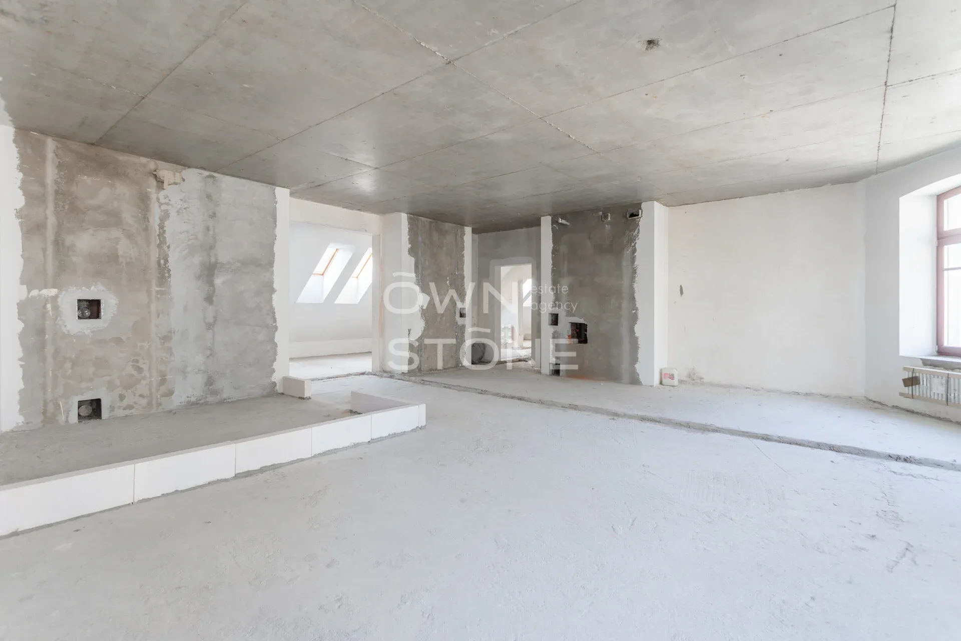 5-комнатная, 255 м² — 164 900 000 ₽