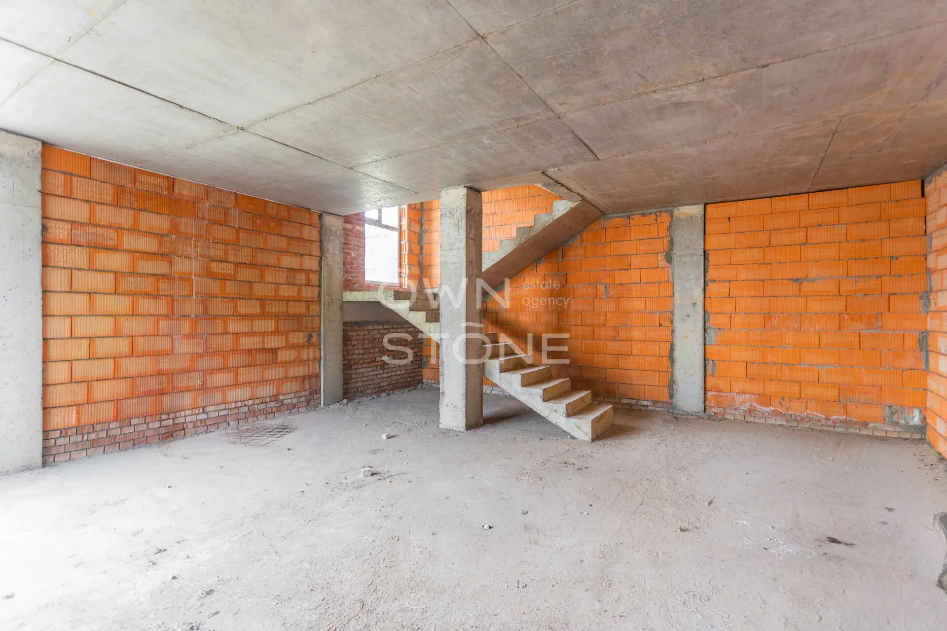 4-комнатная, 199,8 м² — 26 500 000 ₽