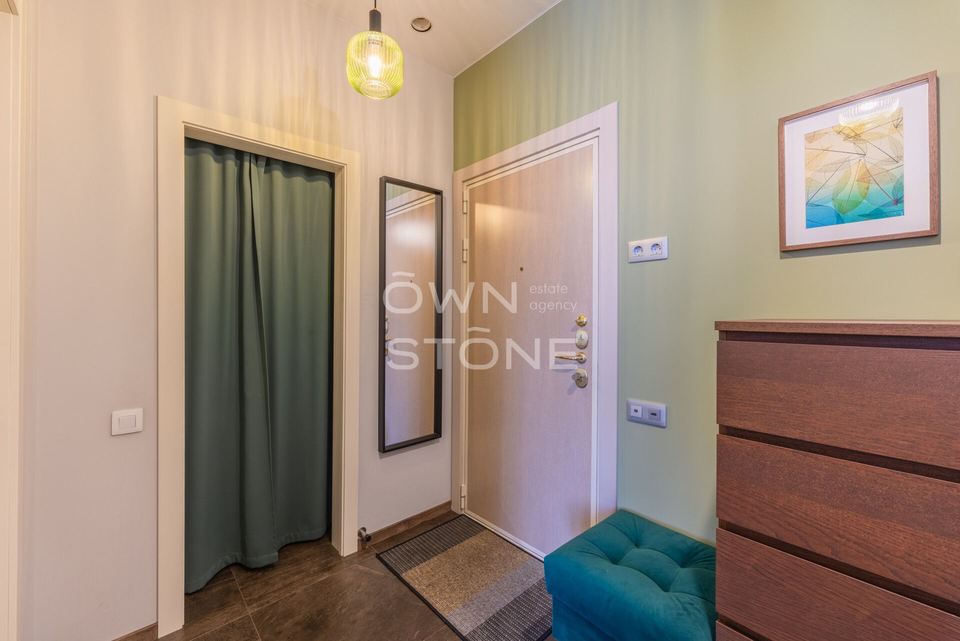 2-комнатная, 44 м² — 160 000 ₽
