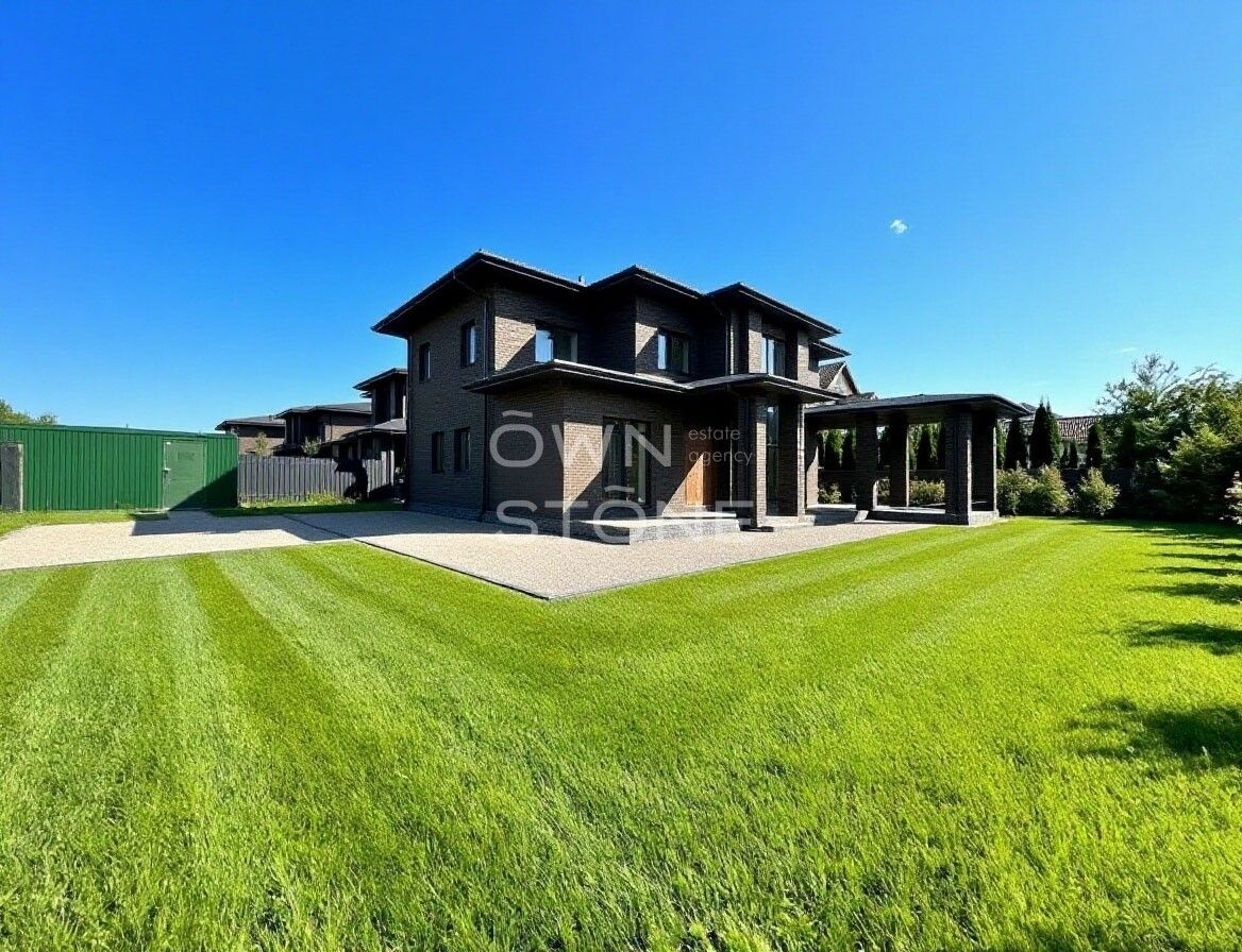 4-комнатная, 250 м² — 35 000 000 ₽