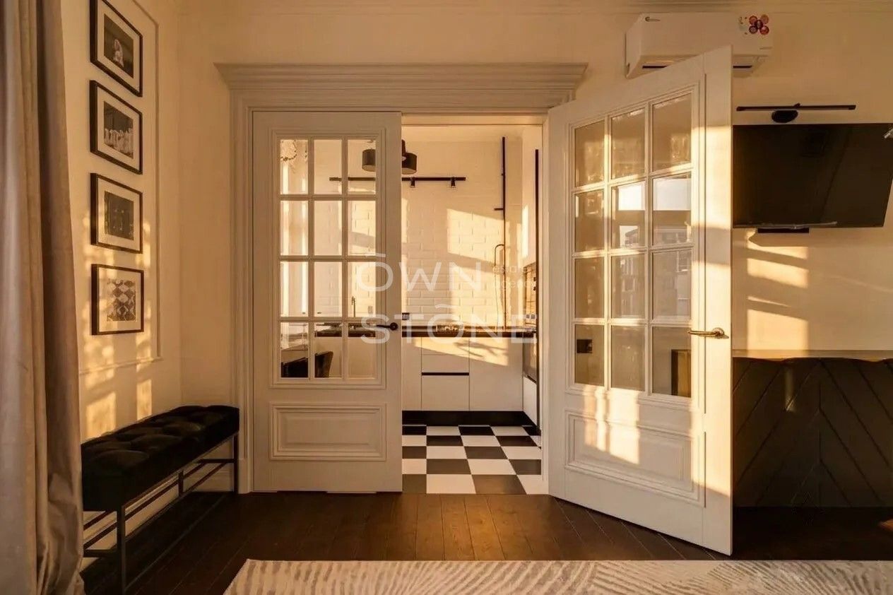 1-комнатная, 40 м² — 180 000 ₽