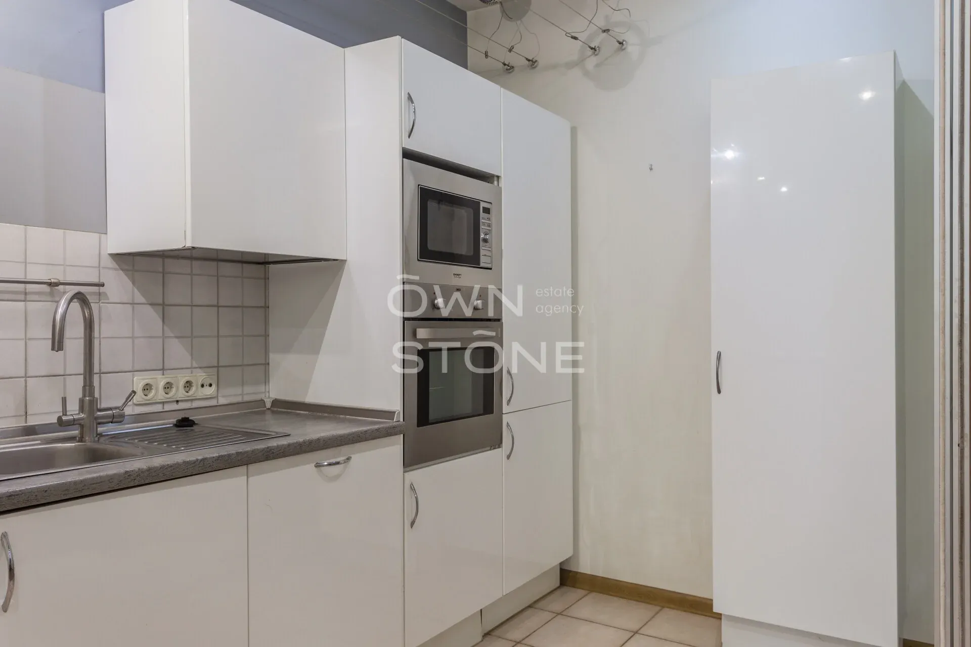 5-комнатная, 180 м² — 169 990 000 ₽