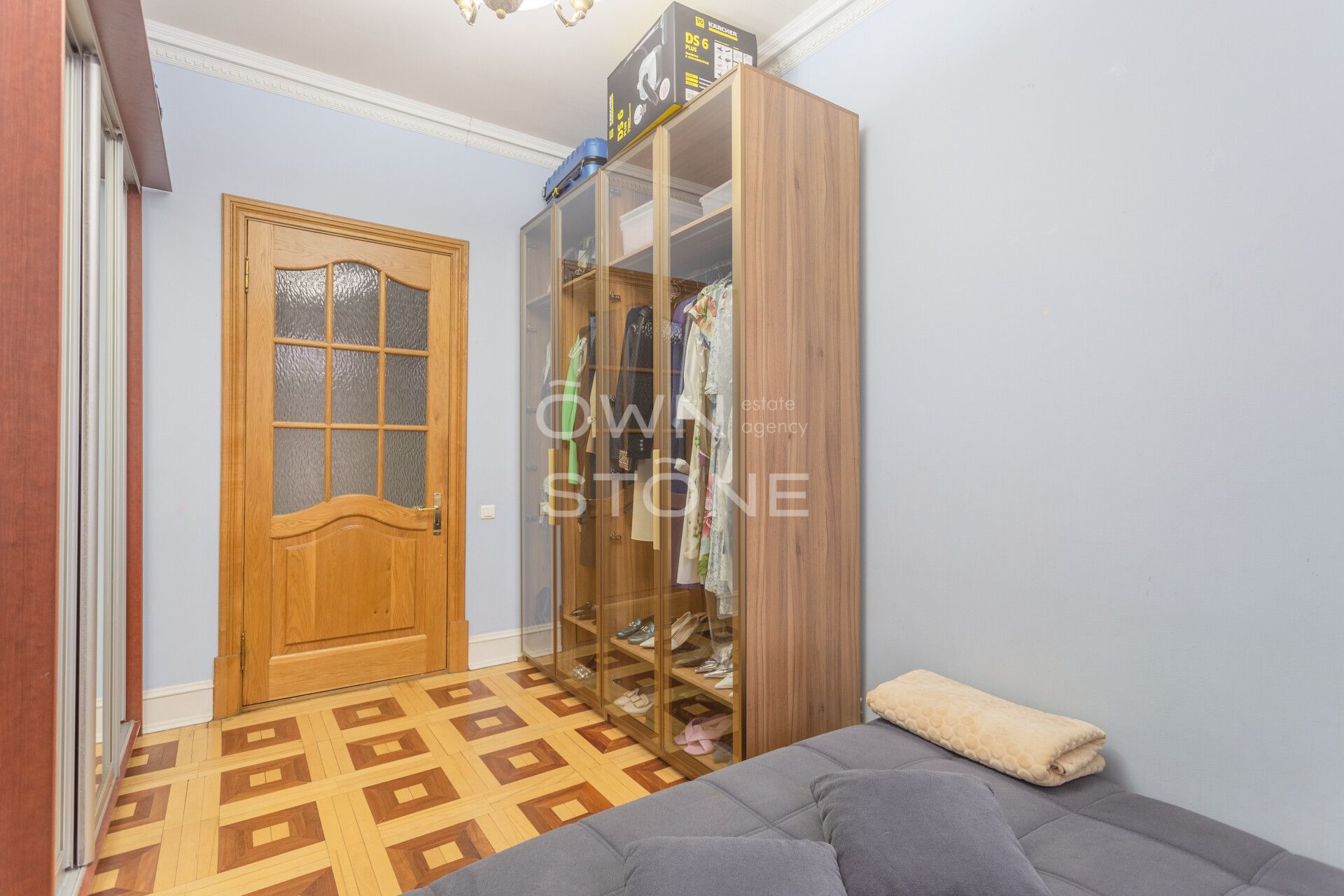 4-комнатная, 160 м² — 380 000 ₽