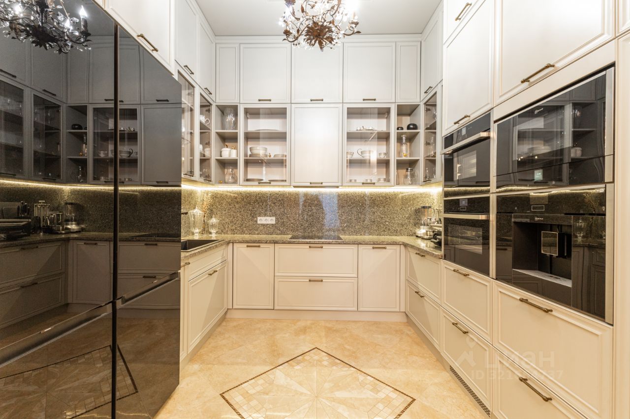 3-комн. квартира, 115 м²
