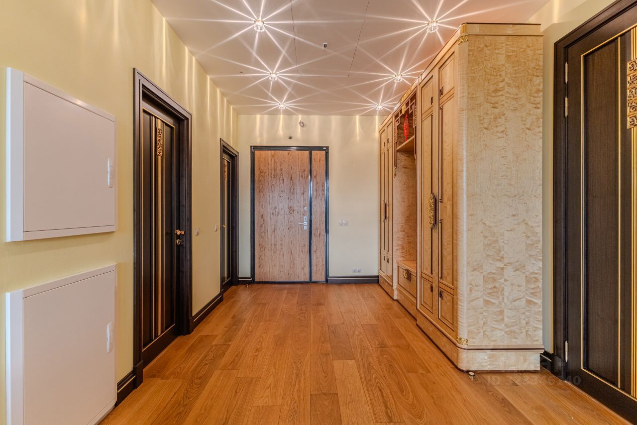 2-комнатная, 89 м² — 28 500 000 ₽