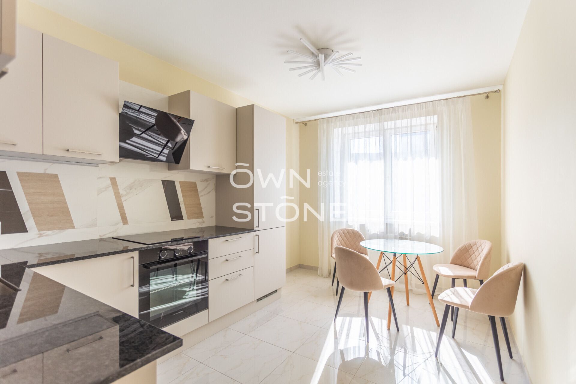 4-комнатная, 140 м² — 92 500 000 ₽