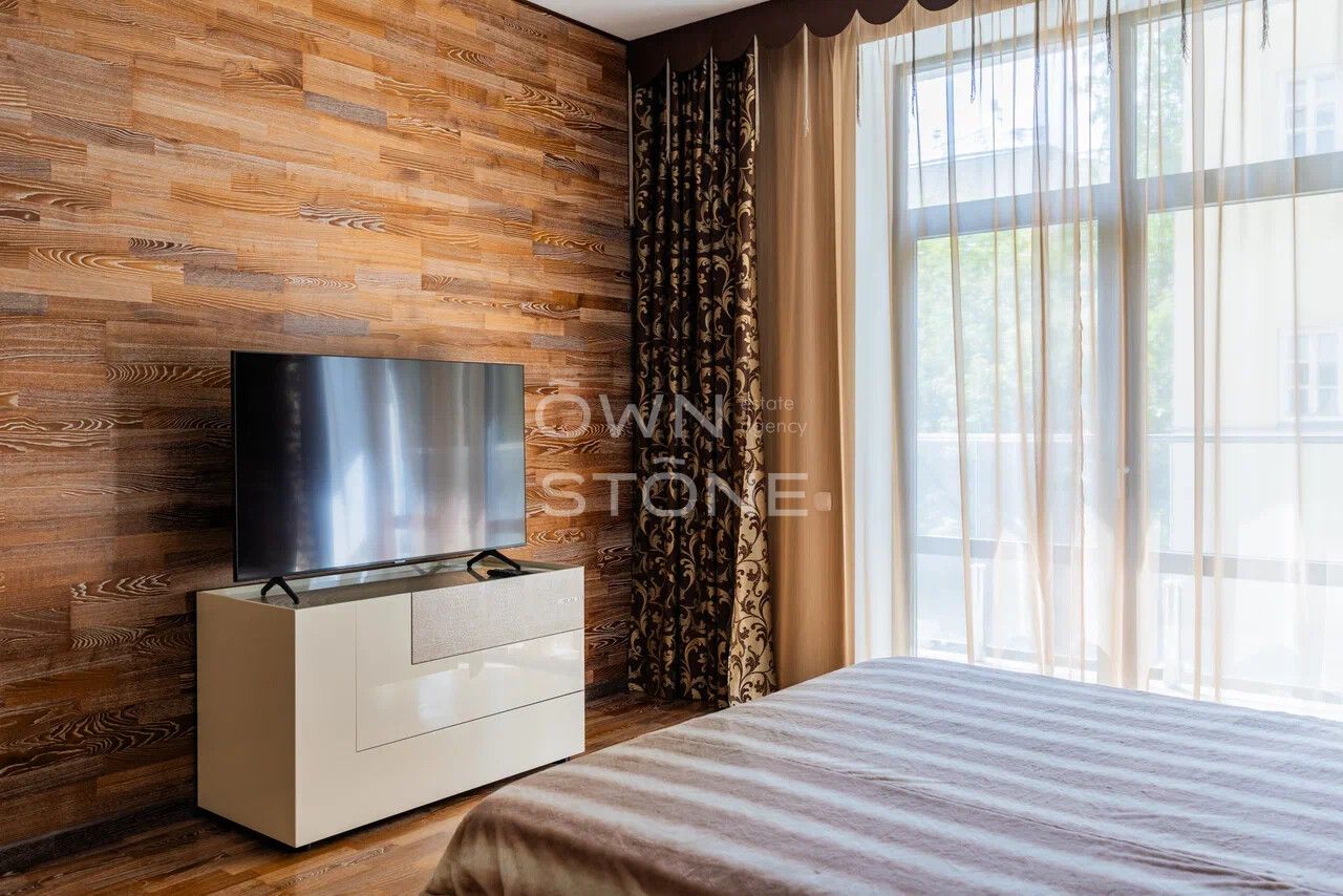 4-комнатная, 138 м² — 470 000 ₽