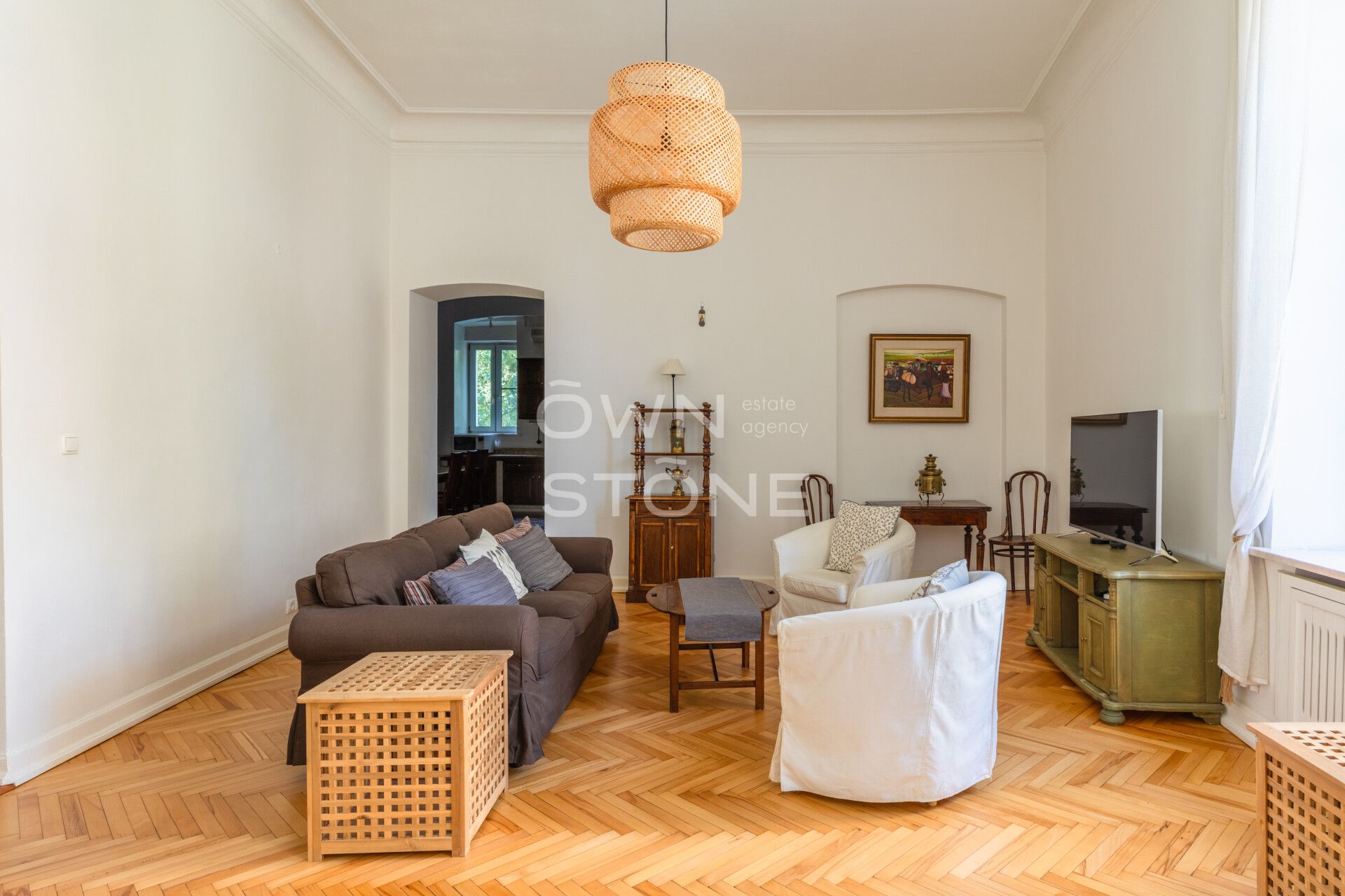 4-комнатная, 135 м² — 345 000 ₽