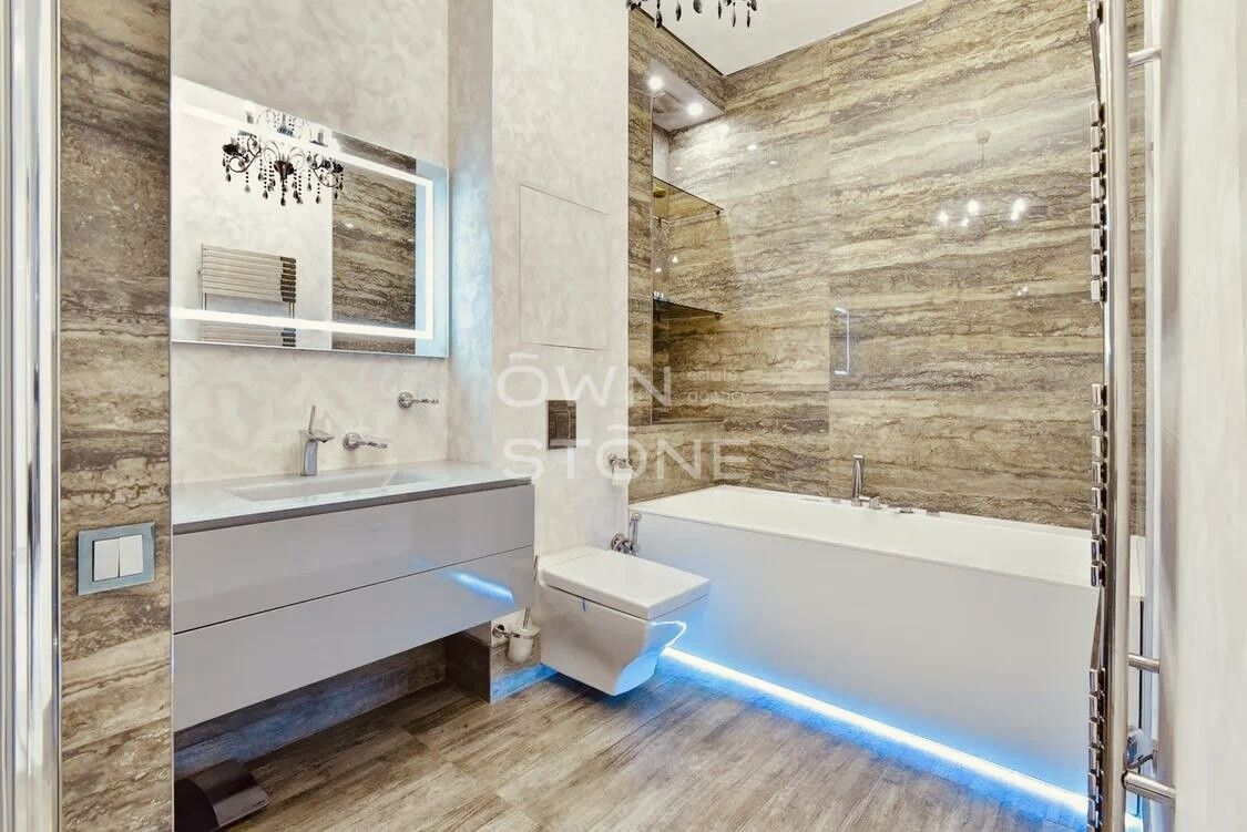 4-комнатная, 125 м² — 290 000 ₽