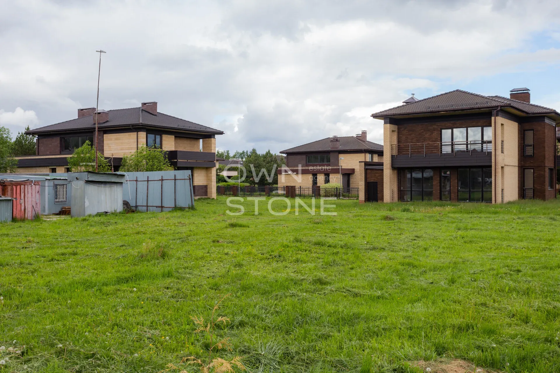 Студия, 1 555 м² — 40 350 000 ₽