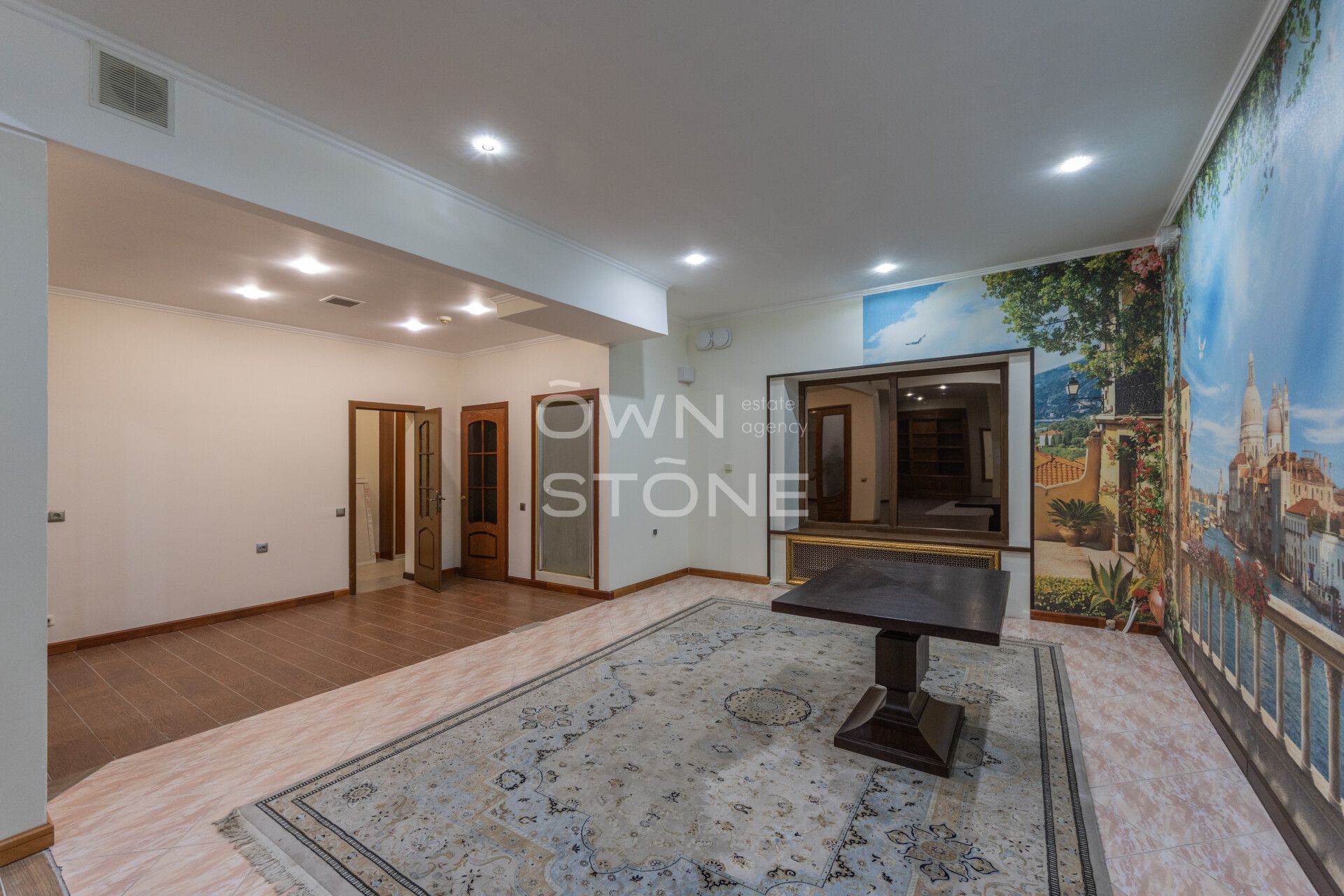 Студия, 151 м² — 1 200 000 ₽