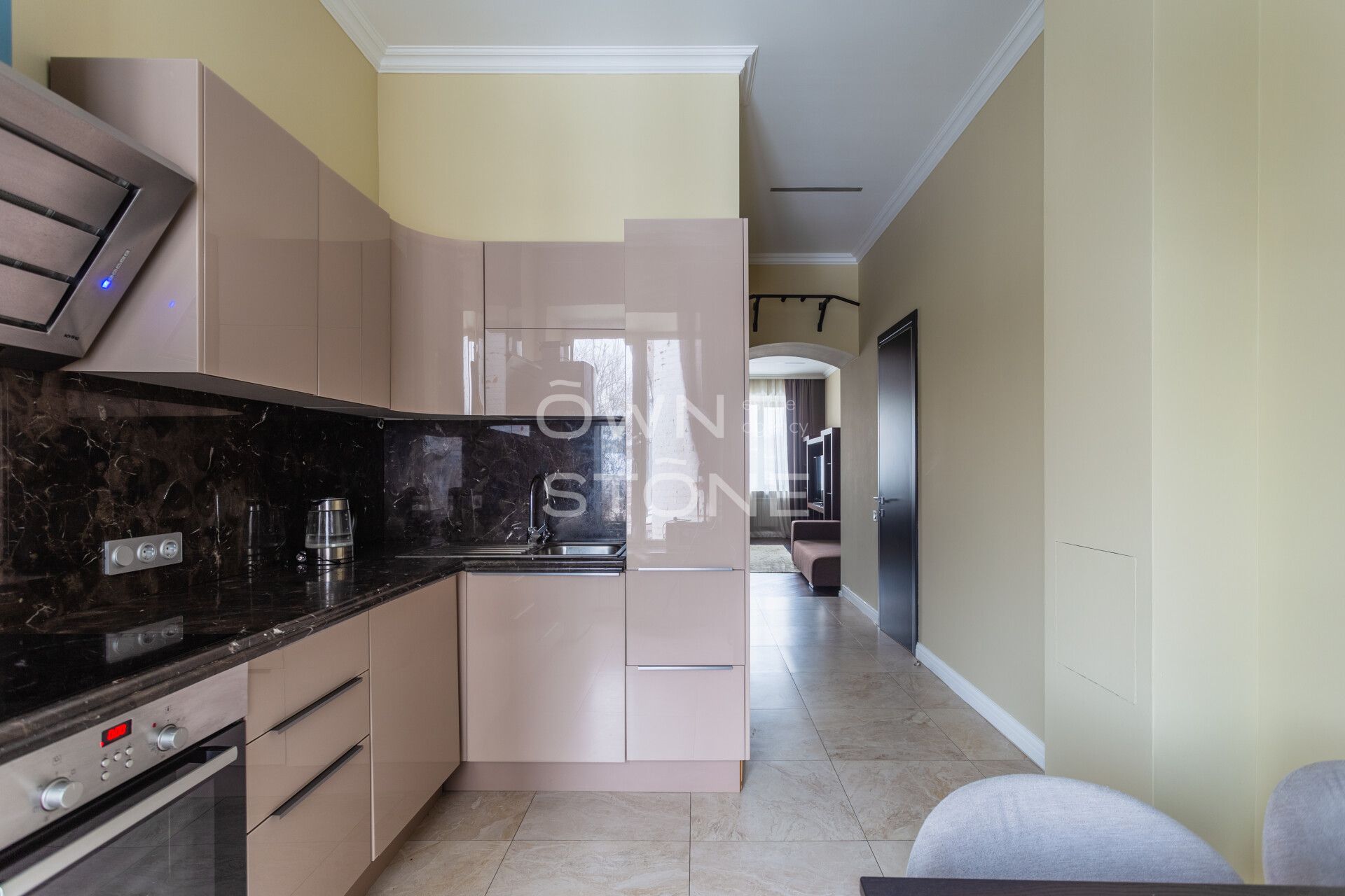 3-комнатная, 95 м² — 250 000 ₽