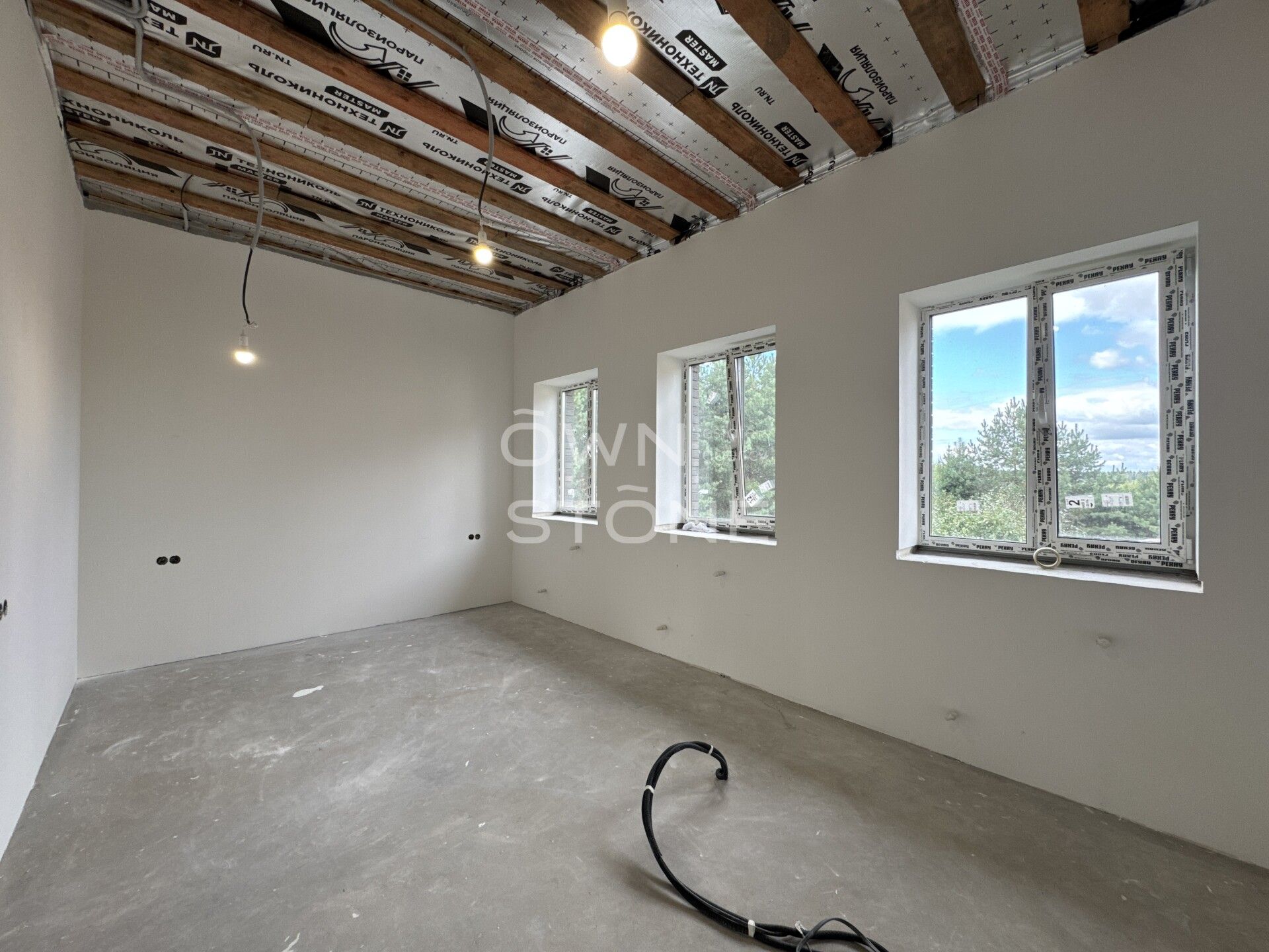 4-комнатная, 250 м² — 35 000 000 ₽