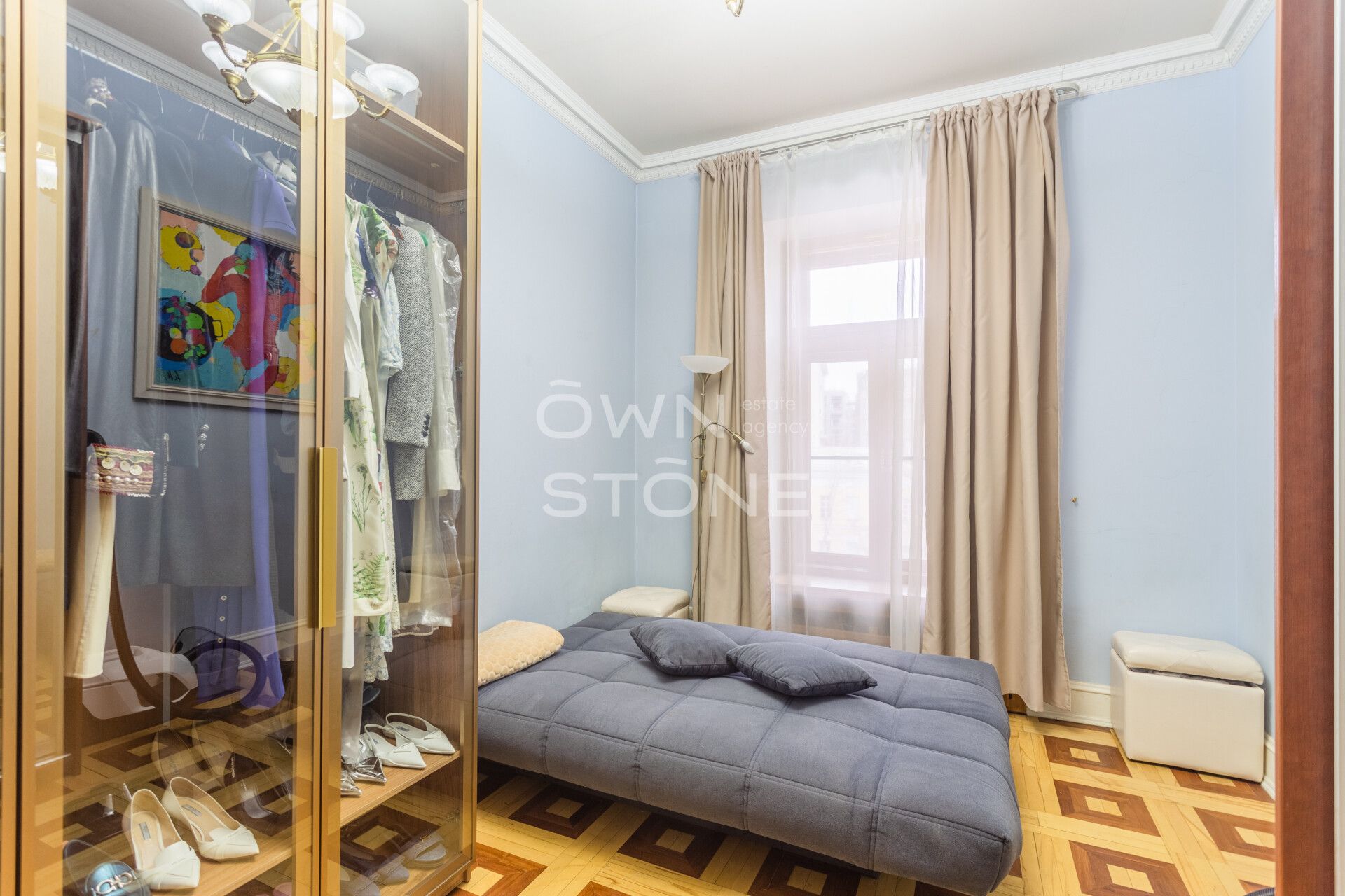 4-комнатная, 160 м² — 380 000 ₽