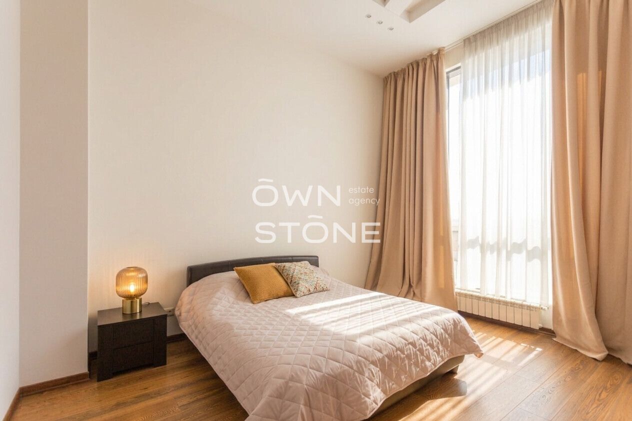 5-комнатная, 286 м² — 404 000 000 ₽