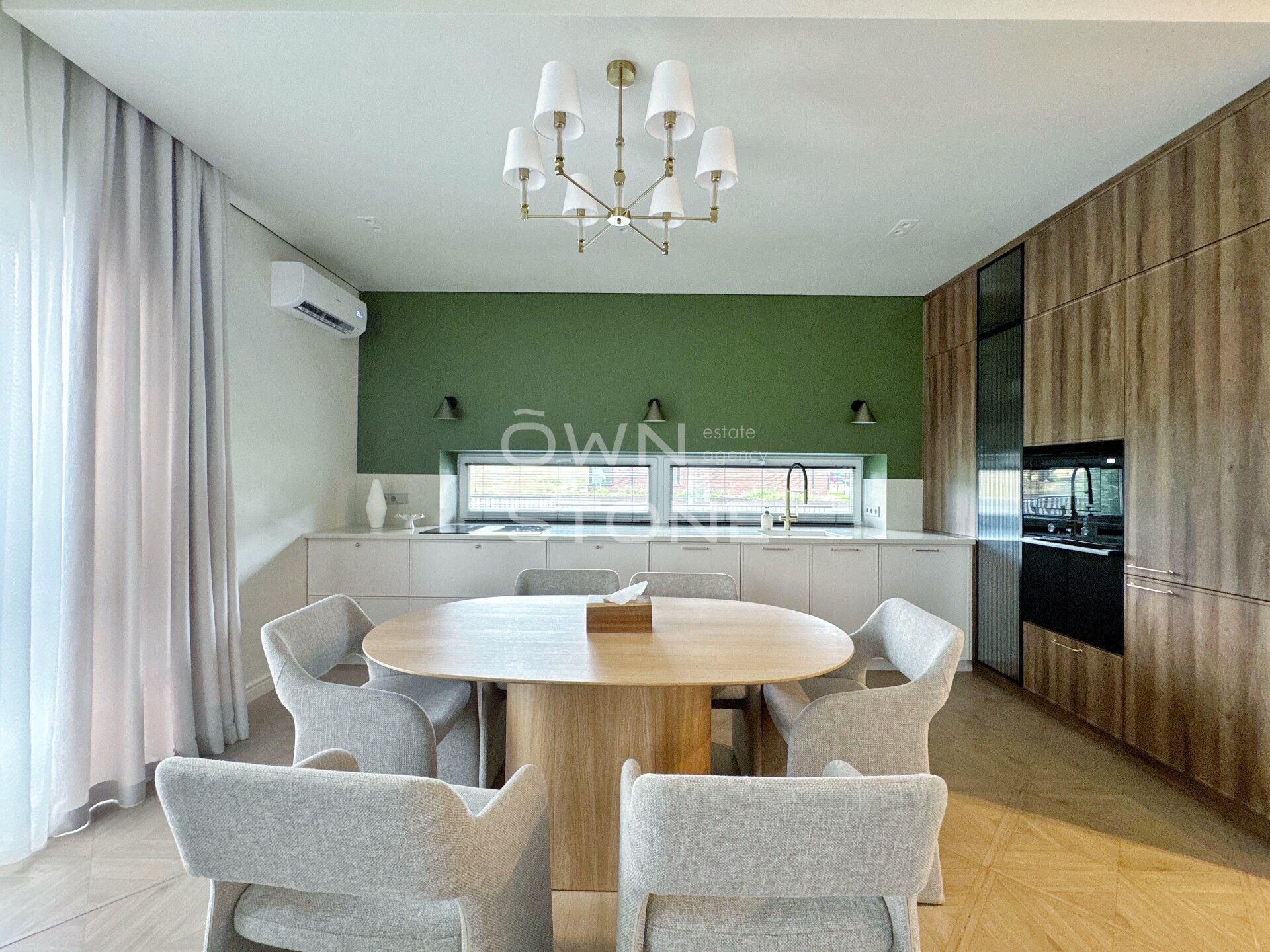3-комнатная, 130 м² — 17 000 000 ₽