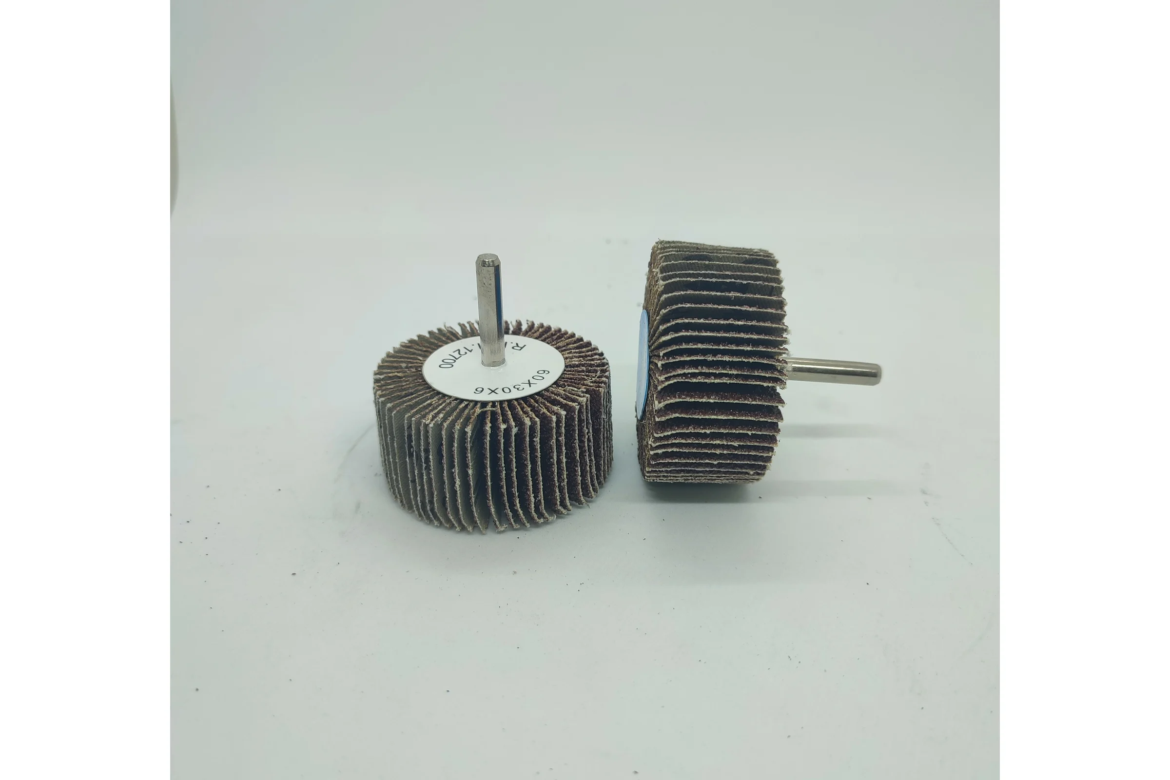 Лепестковая головка Long Abrasive AC321X 60x30x6мм, P40 D13050