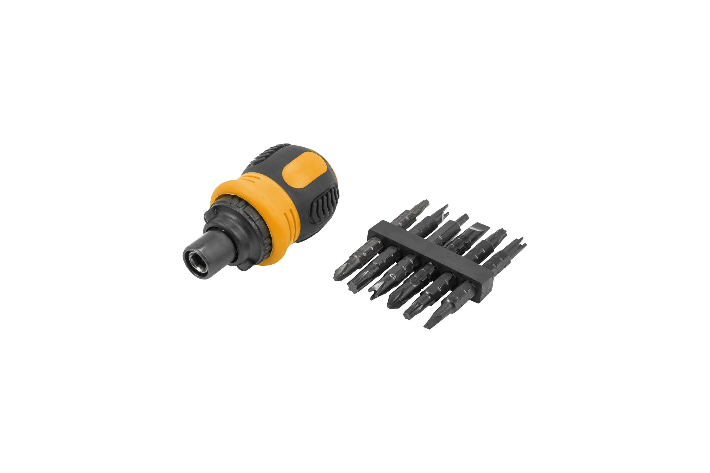 Отвертка реверсивная в комплекте с битами ISMA набор ISMA-32807MR(62039)