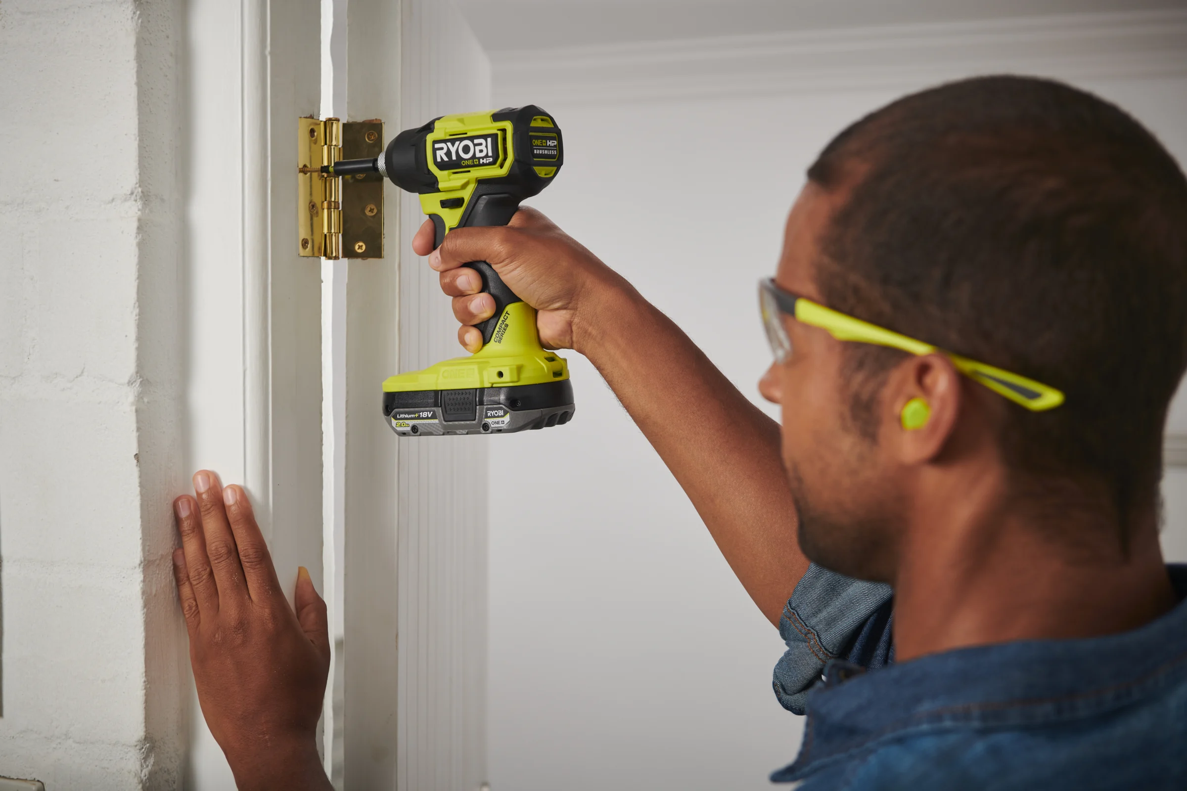 18В Импульсный винтоверт RID18C1-0 Ryobi 5133006526