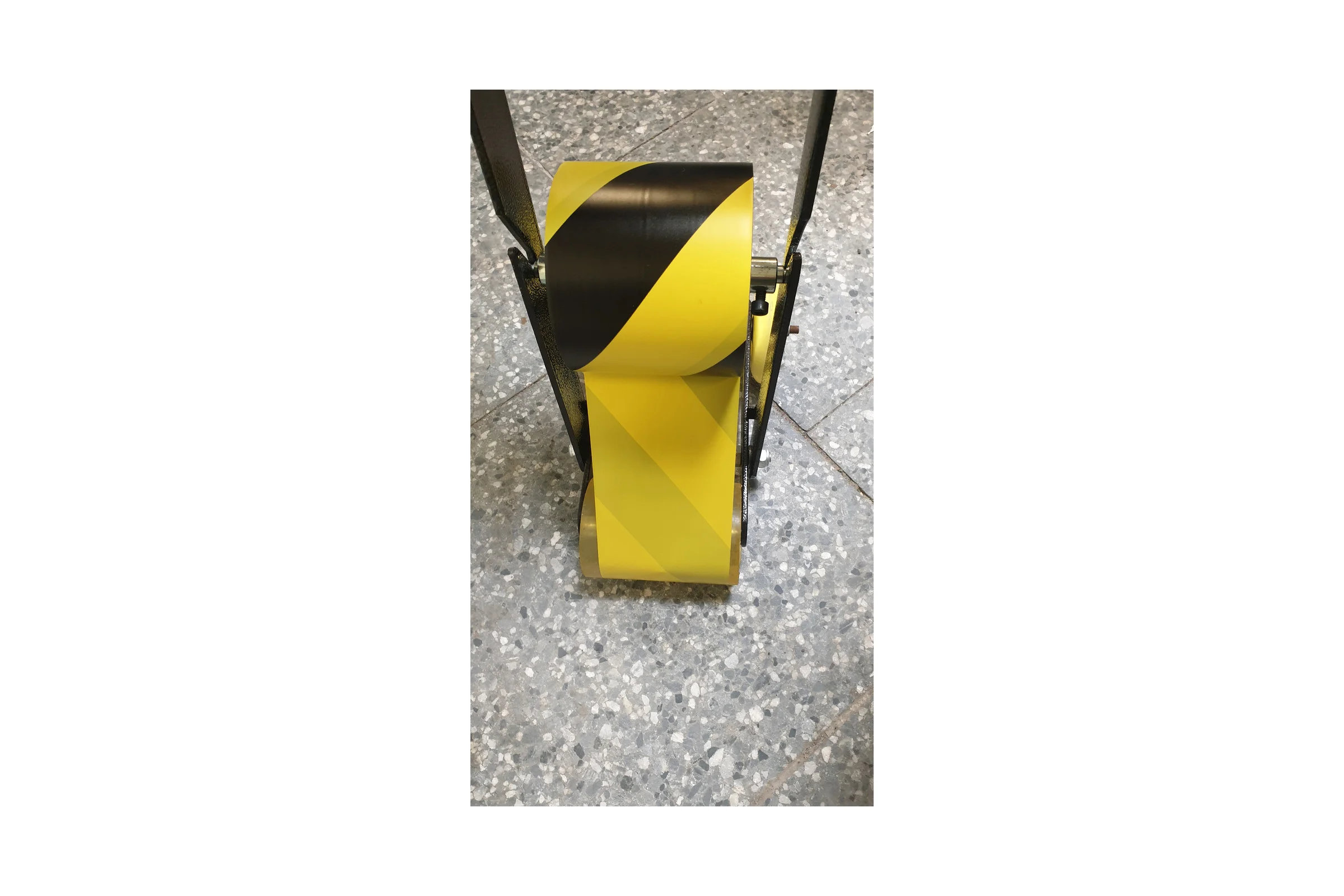 Аппликатор (диспенсер) для монтажа ПВХ ленты для разметки Mehlhose GmbH 280х300х1150 мм ZBM2BMG1