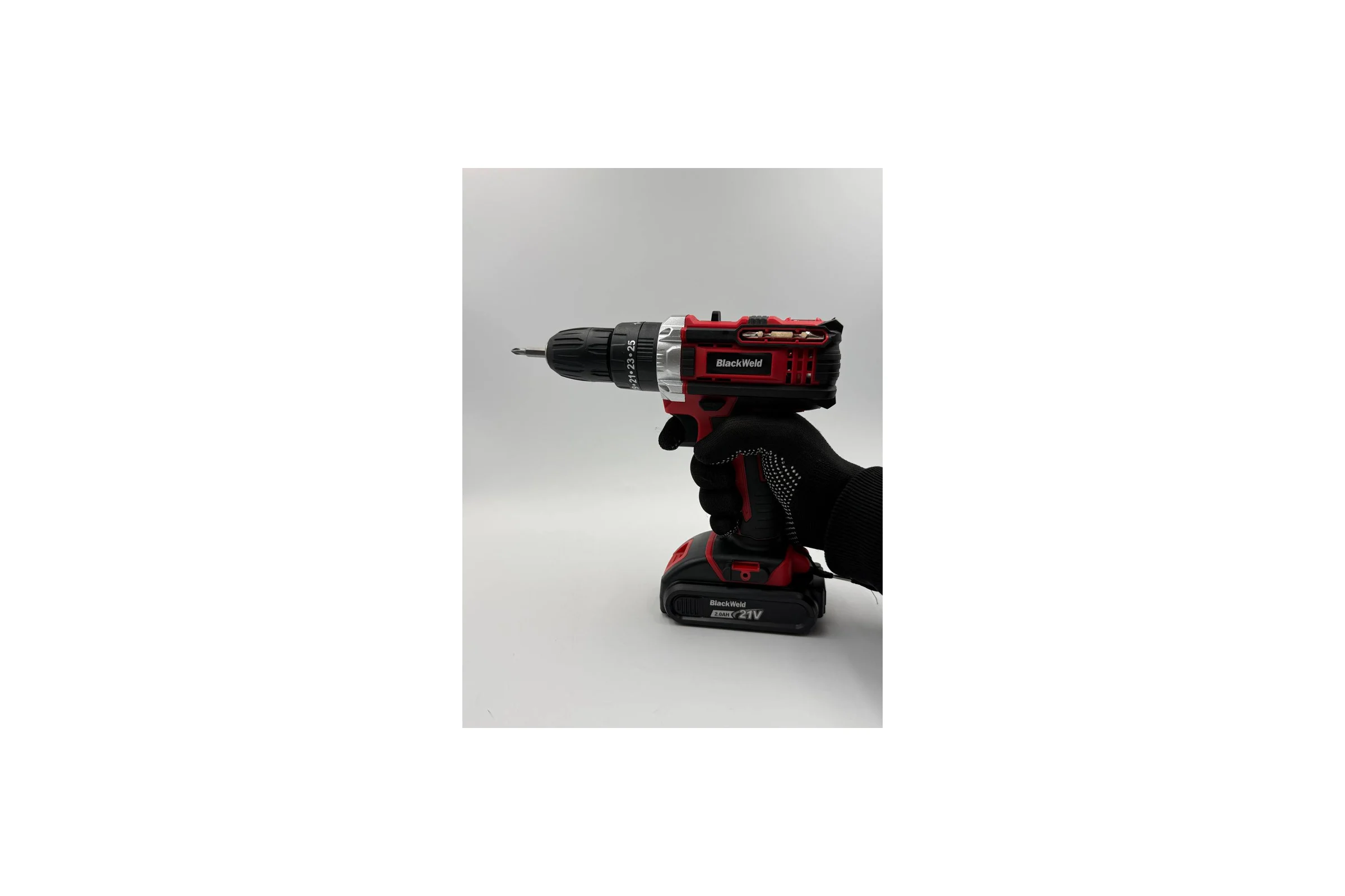 Дрель-шуруповерт BlackWeld аккумуляторная DZ04-2R 21V 2.0Ah 150155