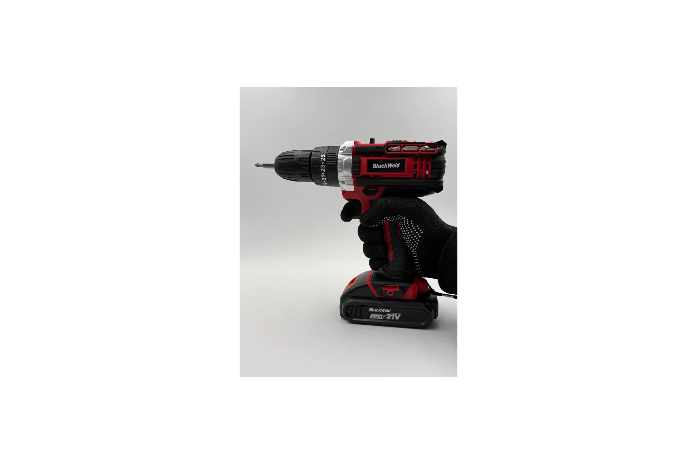 Дрель-шуруповерт BlackWeld аккумуляторная DZ04-2R 21V 2.0Ah 150155