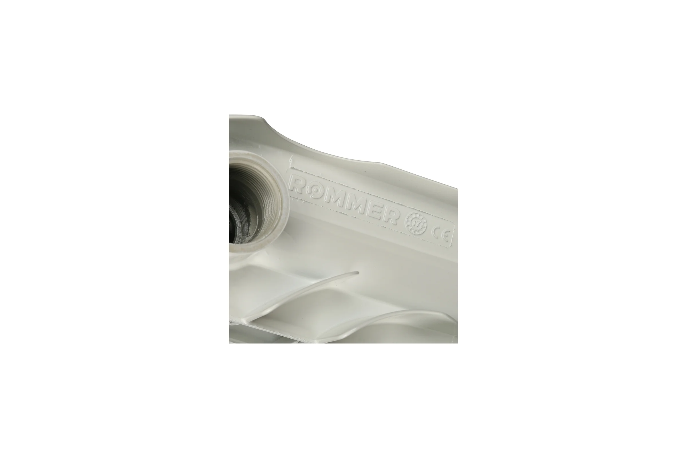 Алюминиевый радиатор ROMMER Optima 500 12 секций RAL9016 89560