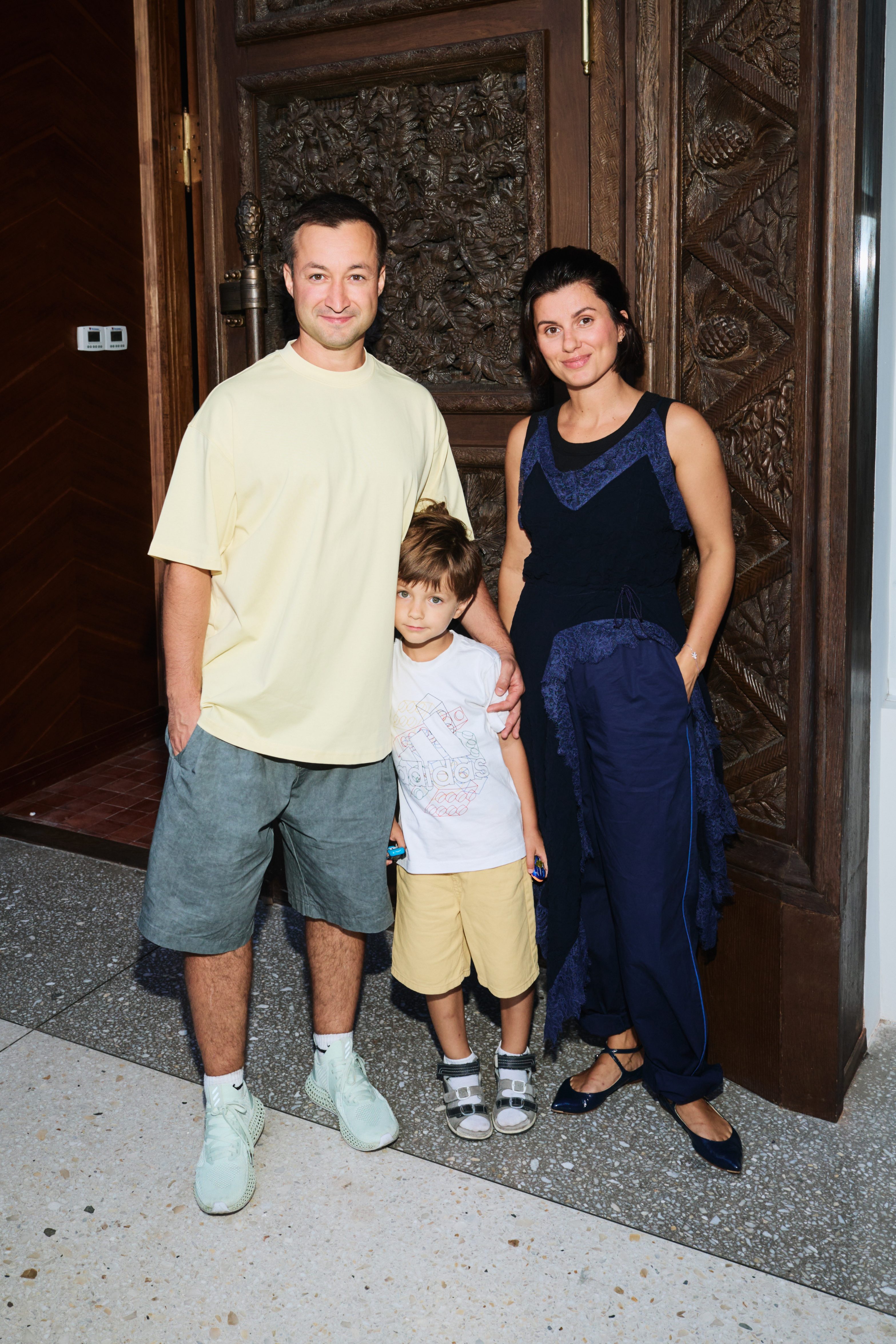 За тридевять земель