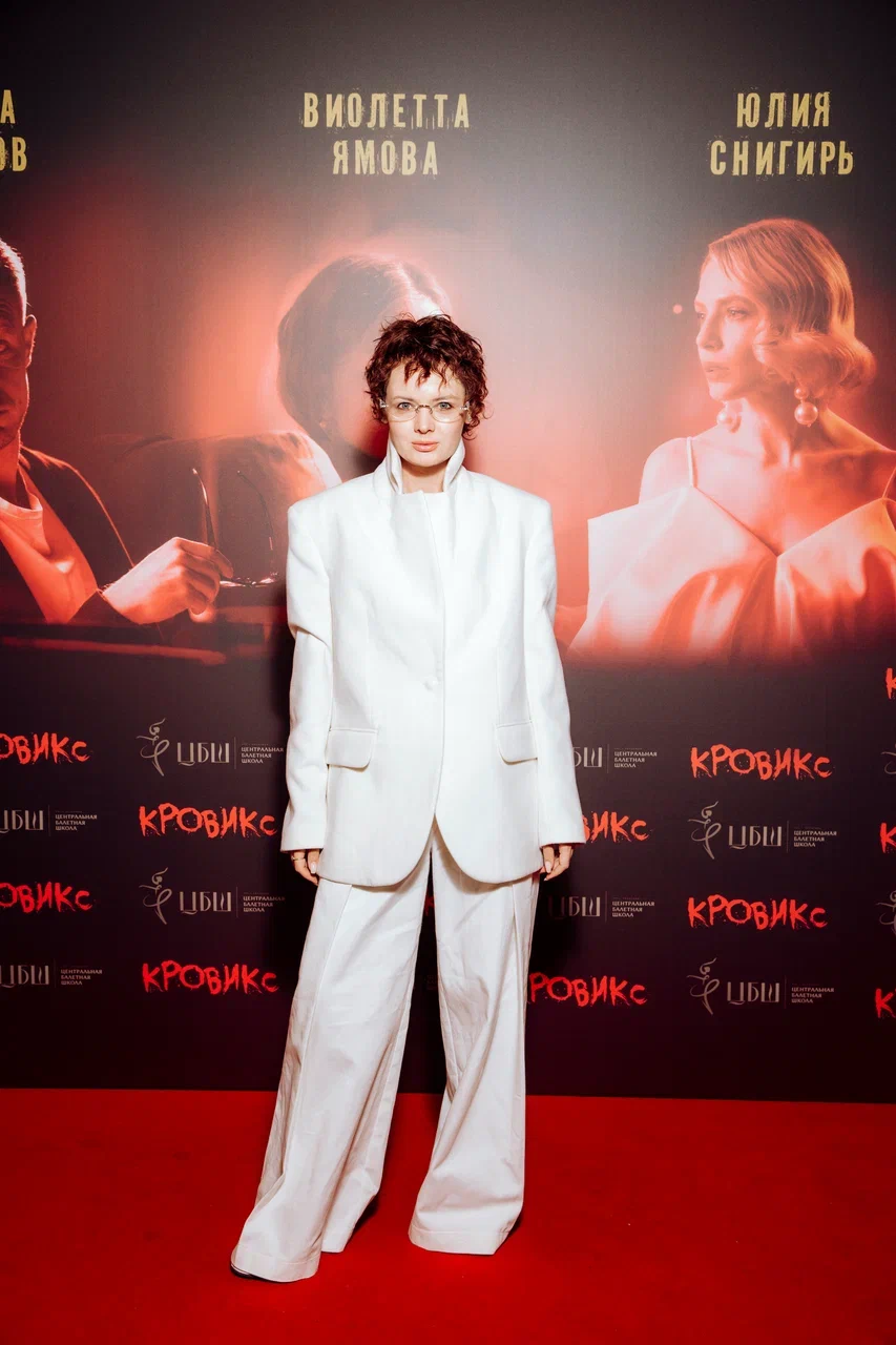 Инна Комбарова