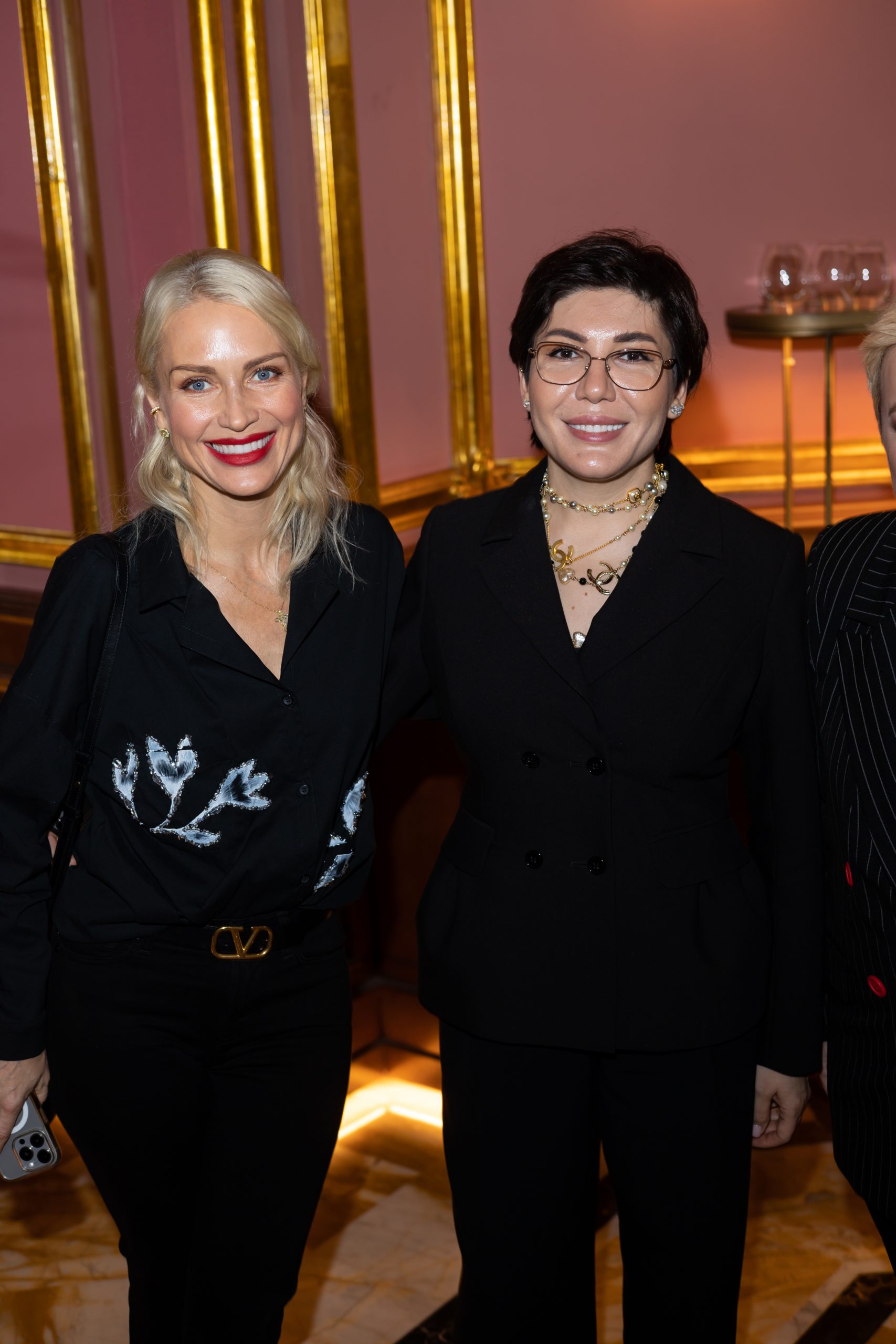 Екатерина Гордон и Ханмирзоева Сабина Этибаровна