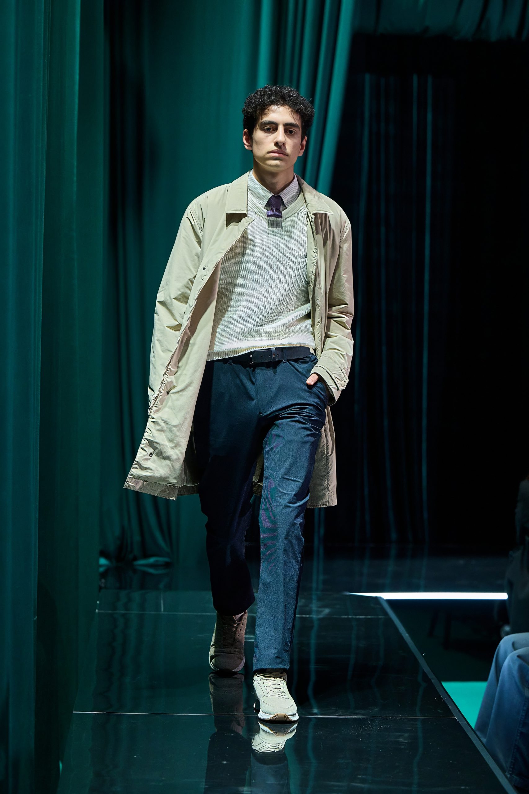 TOMMY HILFIGER _ 02