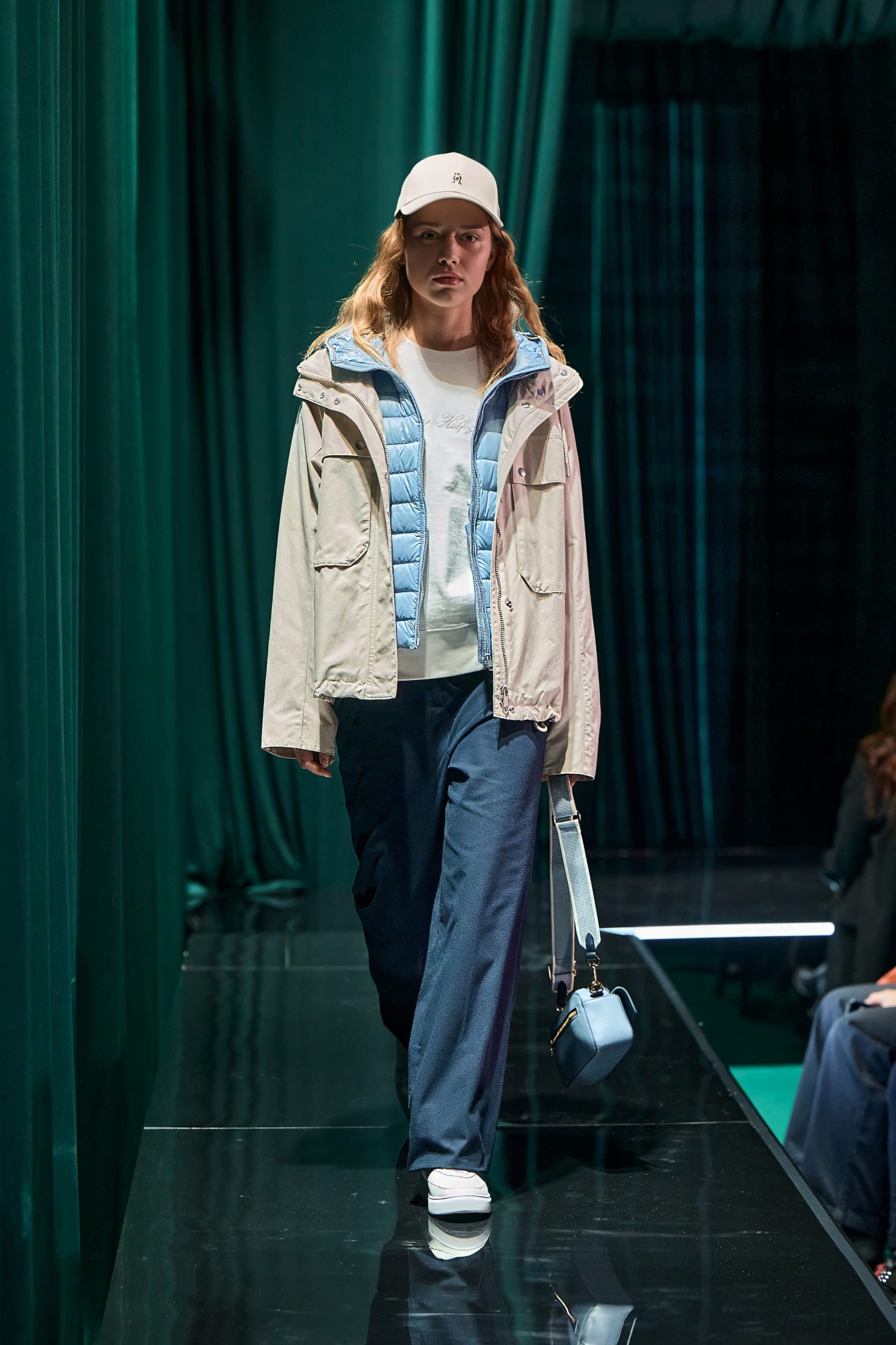 TOMMY HILFIGER _ 15