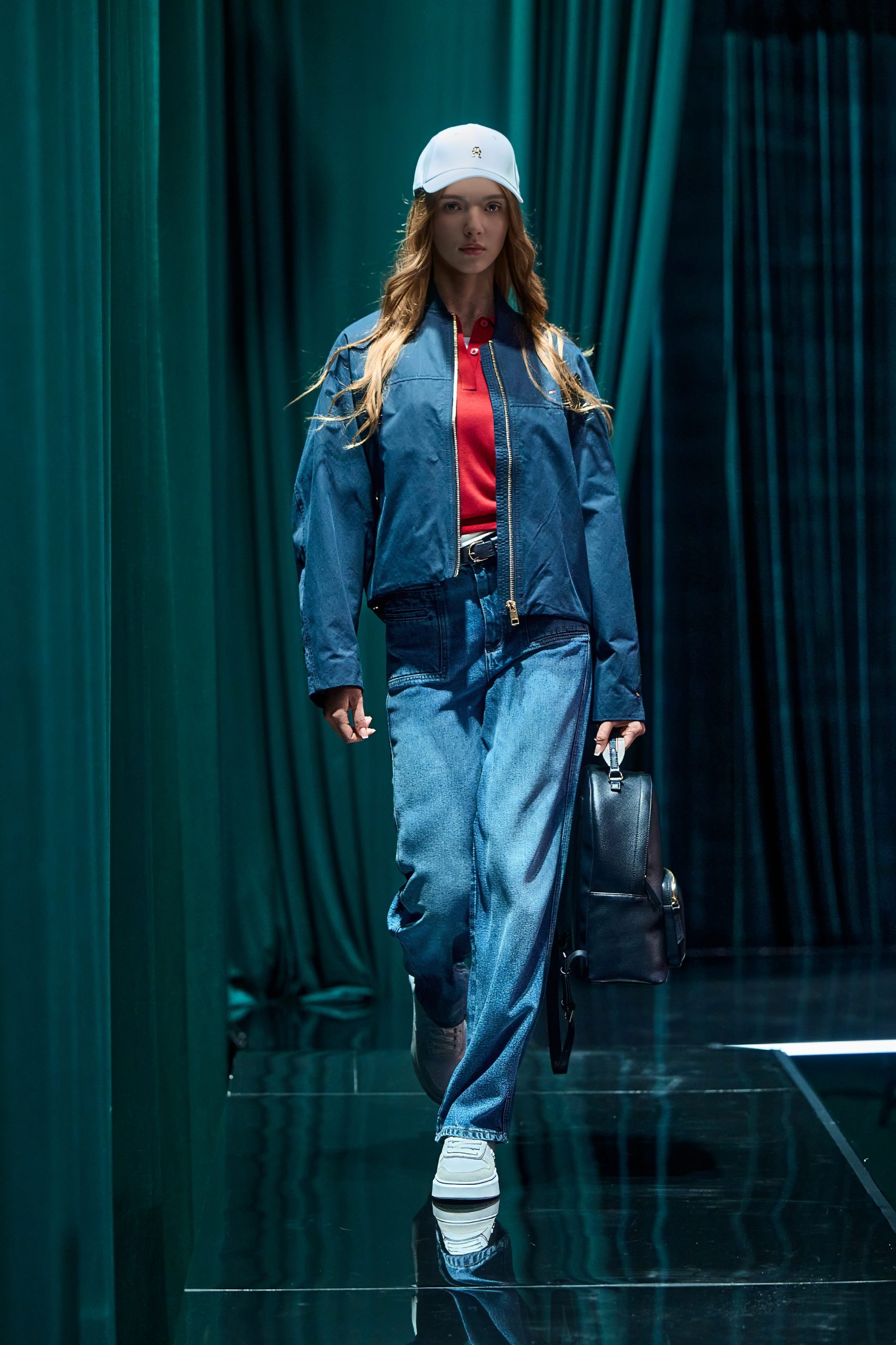TOMMY HILFIGER _ 18