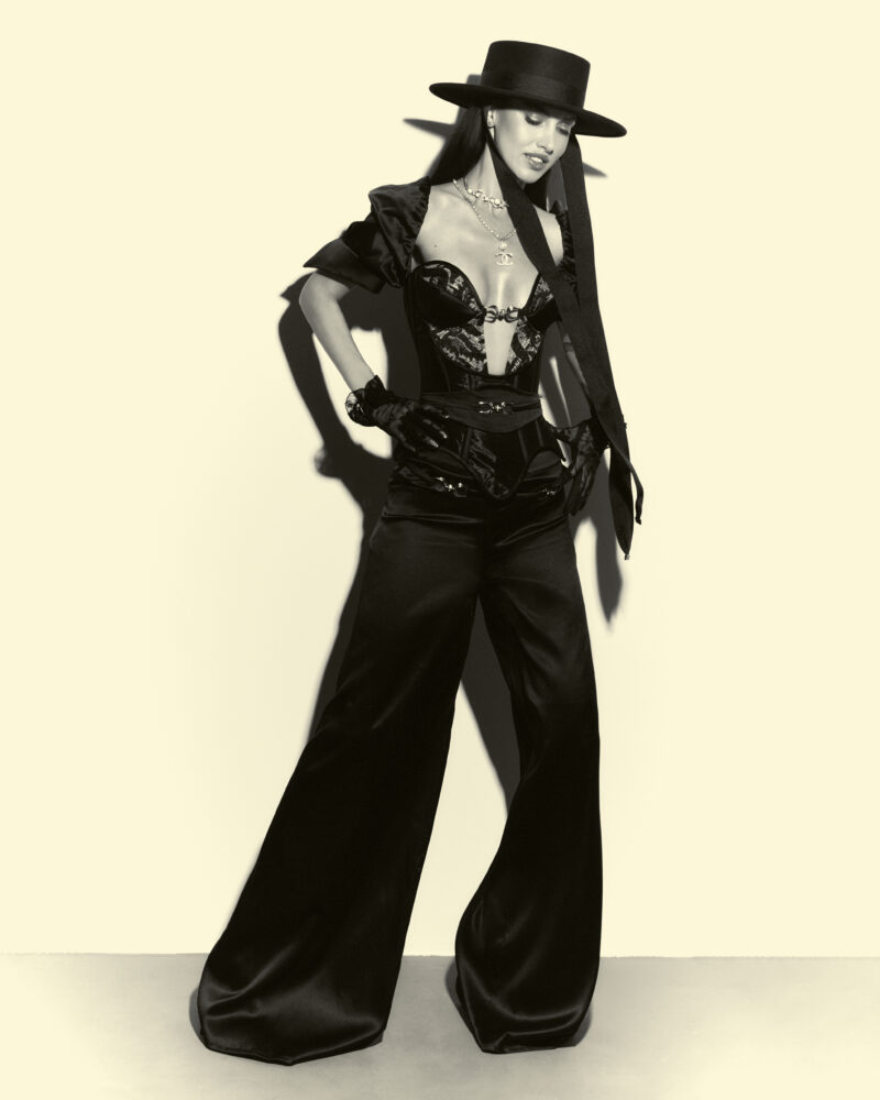 Ора Макарова