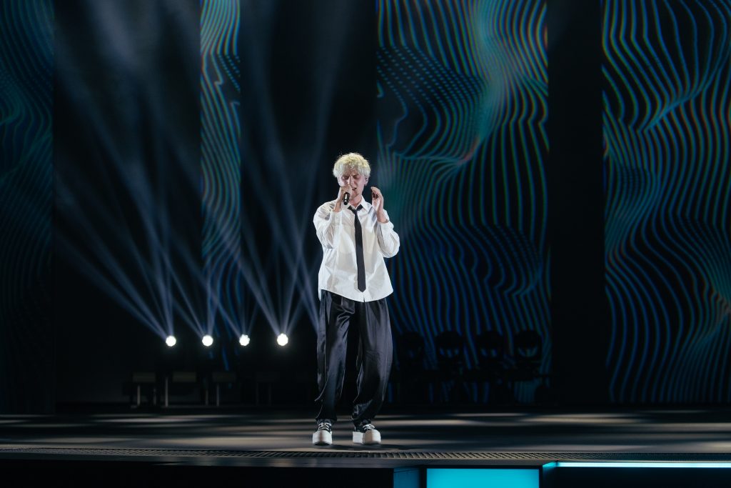 Ваня Дмитриенко