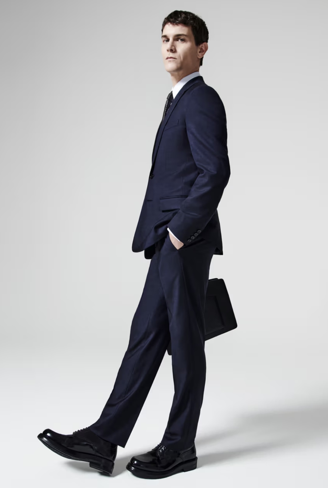 Капсула мужской одежды Dior Modern Tailoring