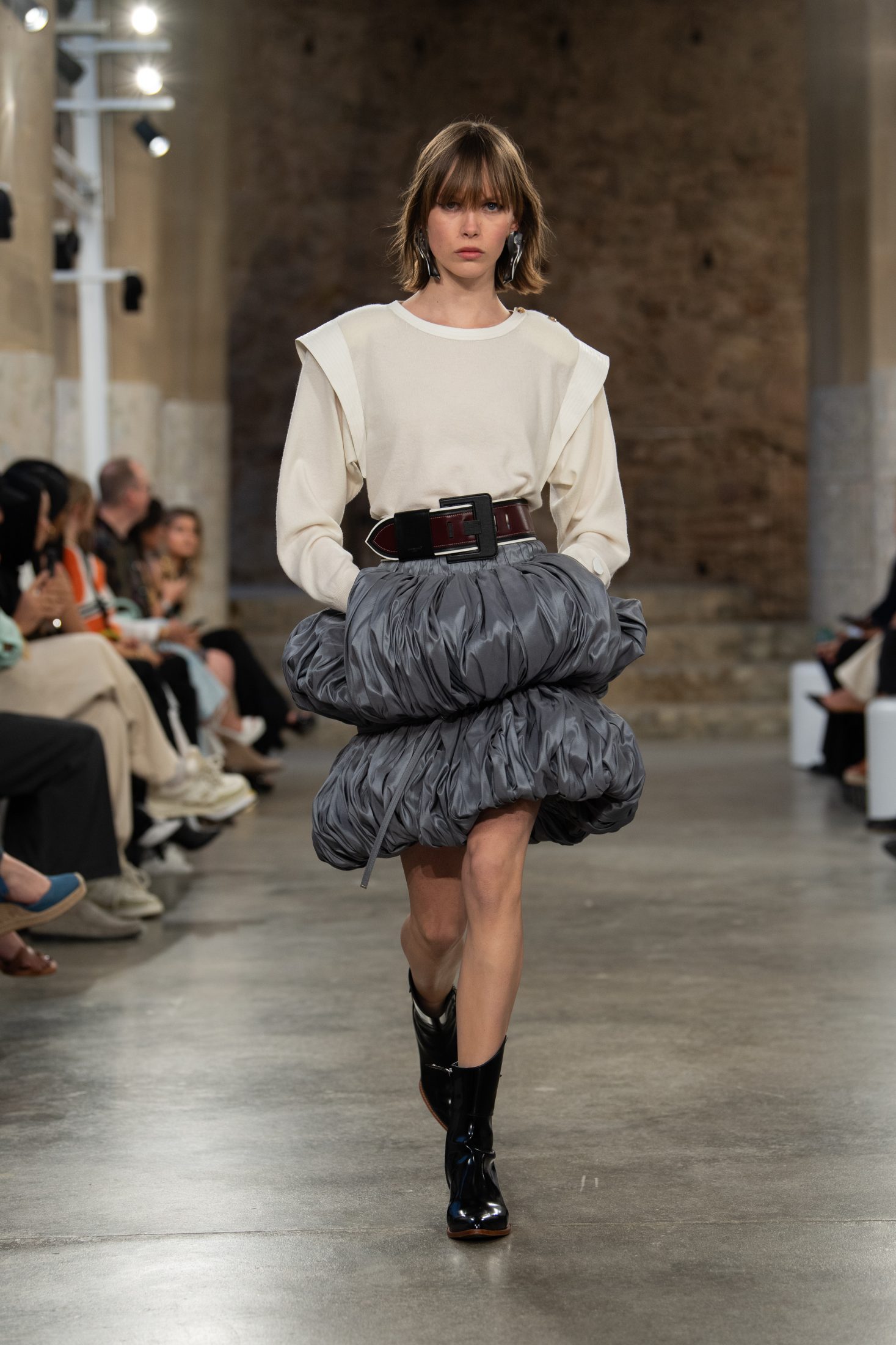 круизный показ Louis Vuitton 2025