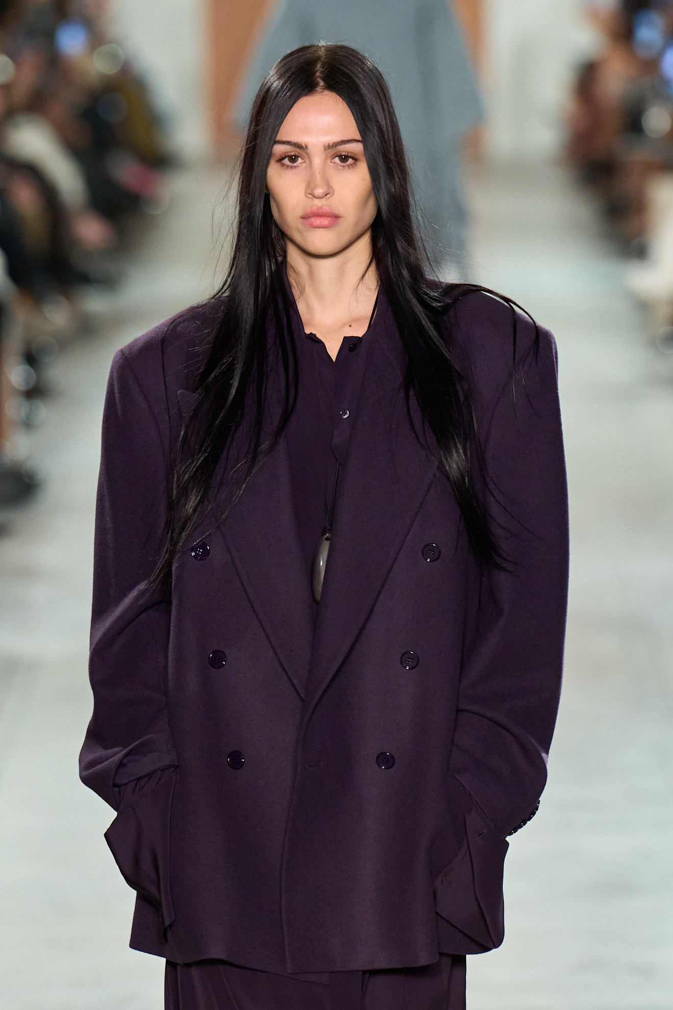 фиолетовый цвет 