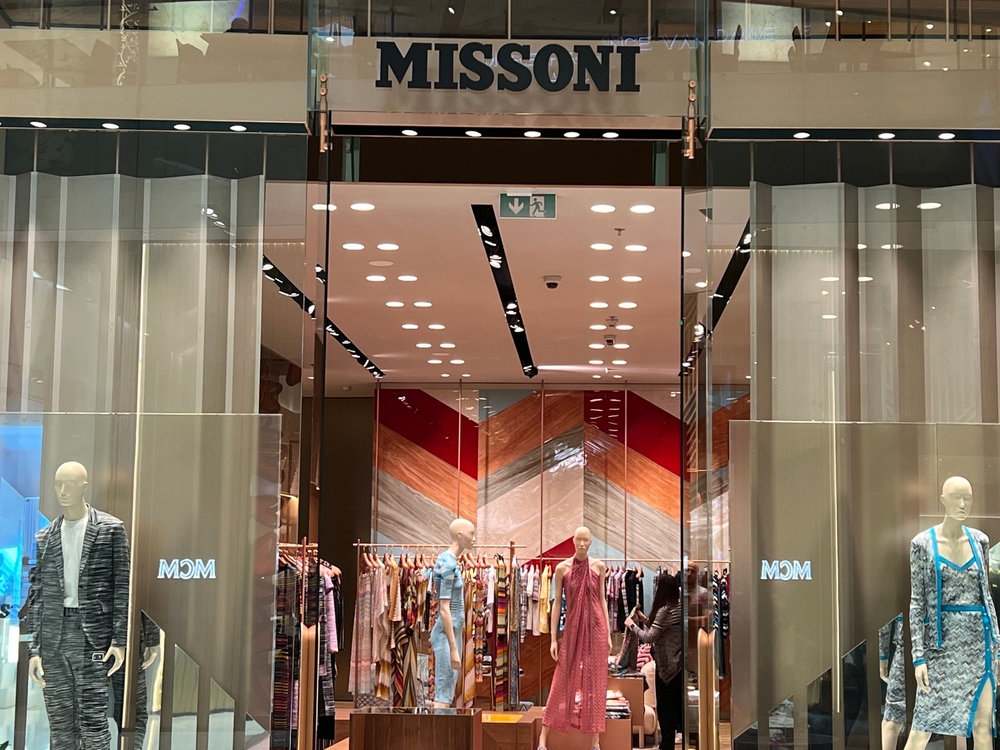 Проклятия в мире моды: когда успех оборачивается смертью