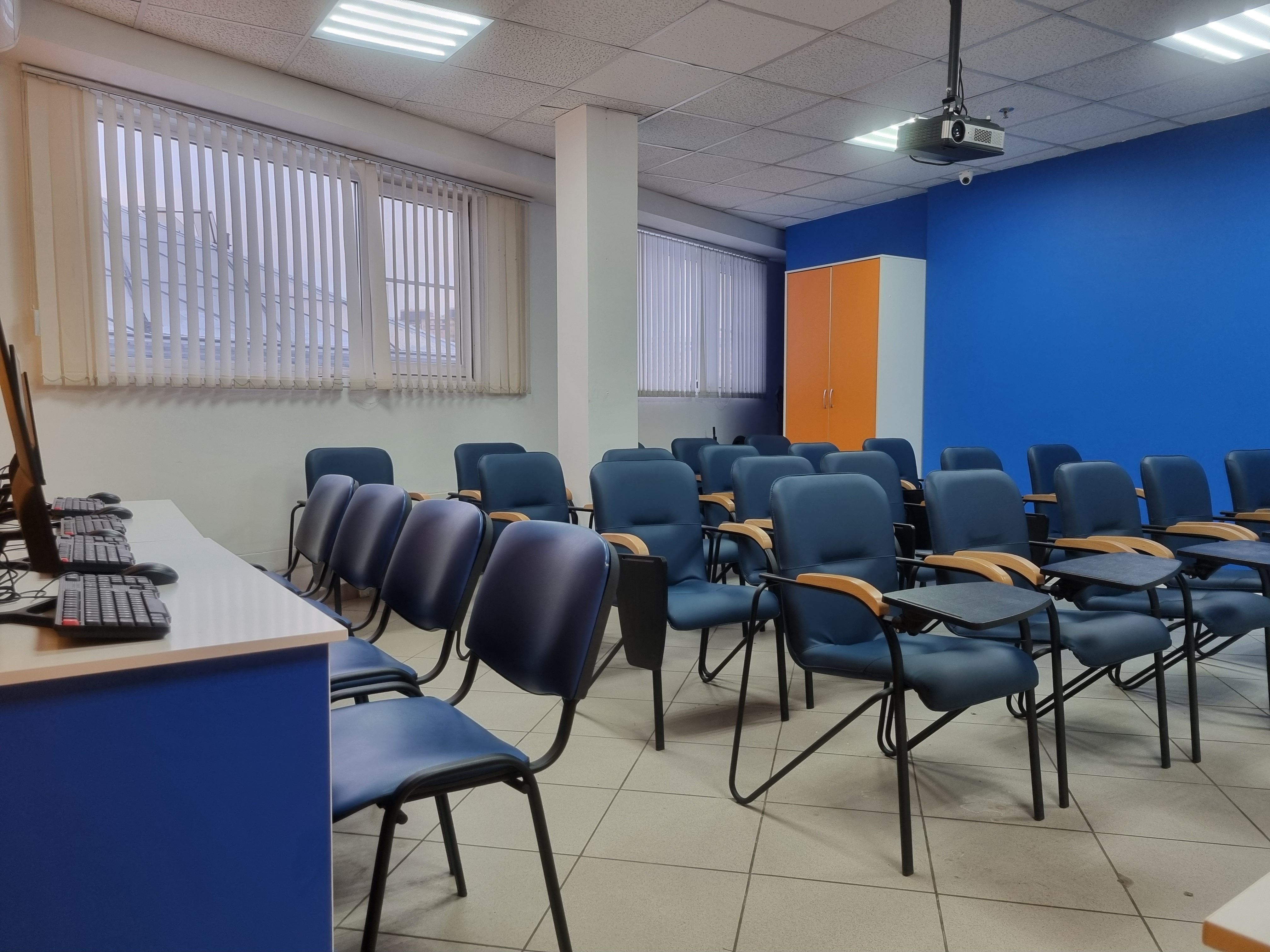 Проспект Строителей , д. 9б