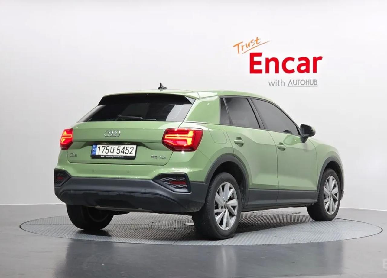 Audi Q2 3
