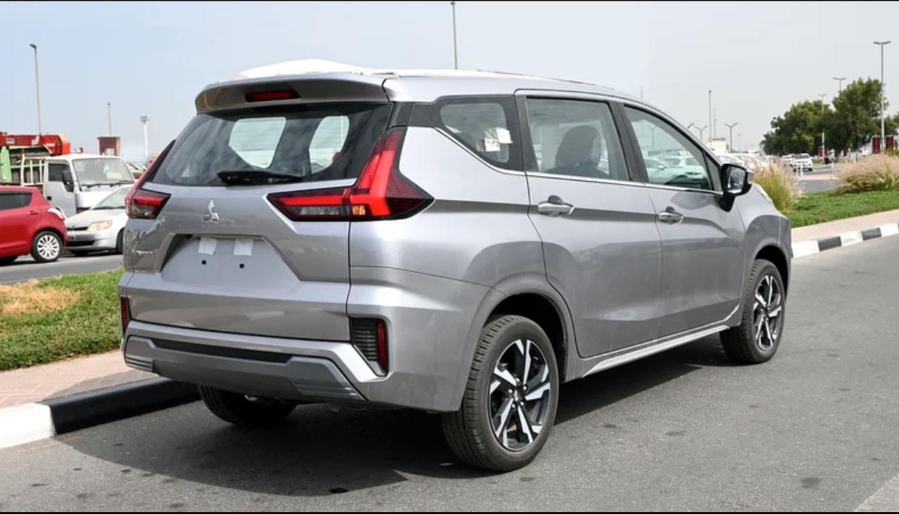 Mitsubishi XPANDER PRIME EDITION 4