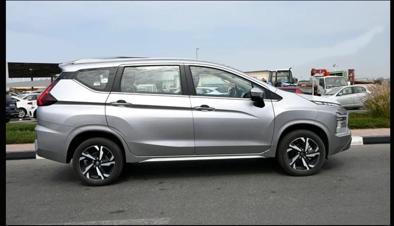 Mitsubishi XPANDER PRIME EDITION 5
