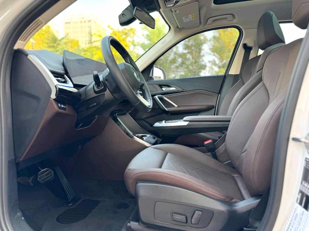 BMW X1 6