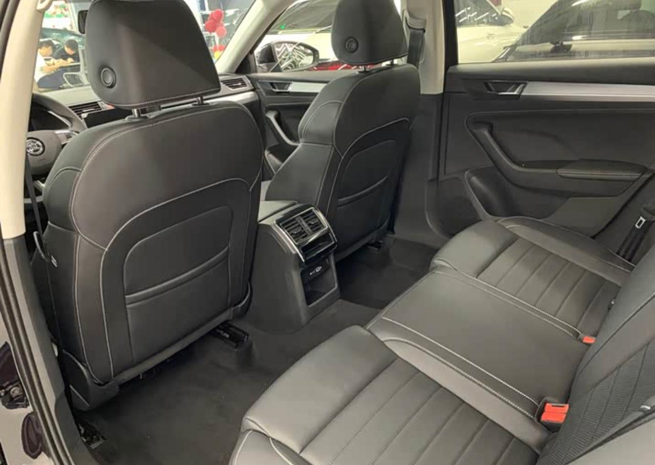 Skoda Superb 7