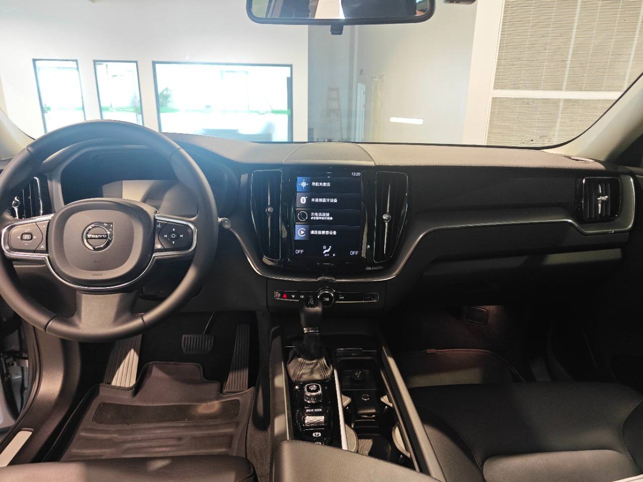 Volvo XC60 T5 6