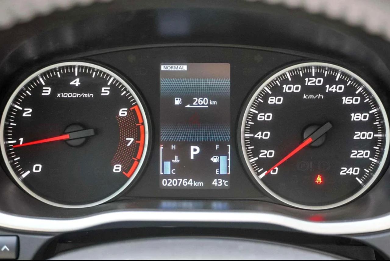 Mitsubishi Eclipse Cross 8